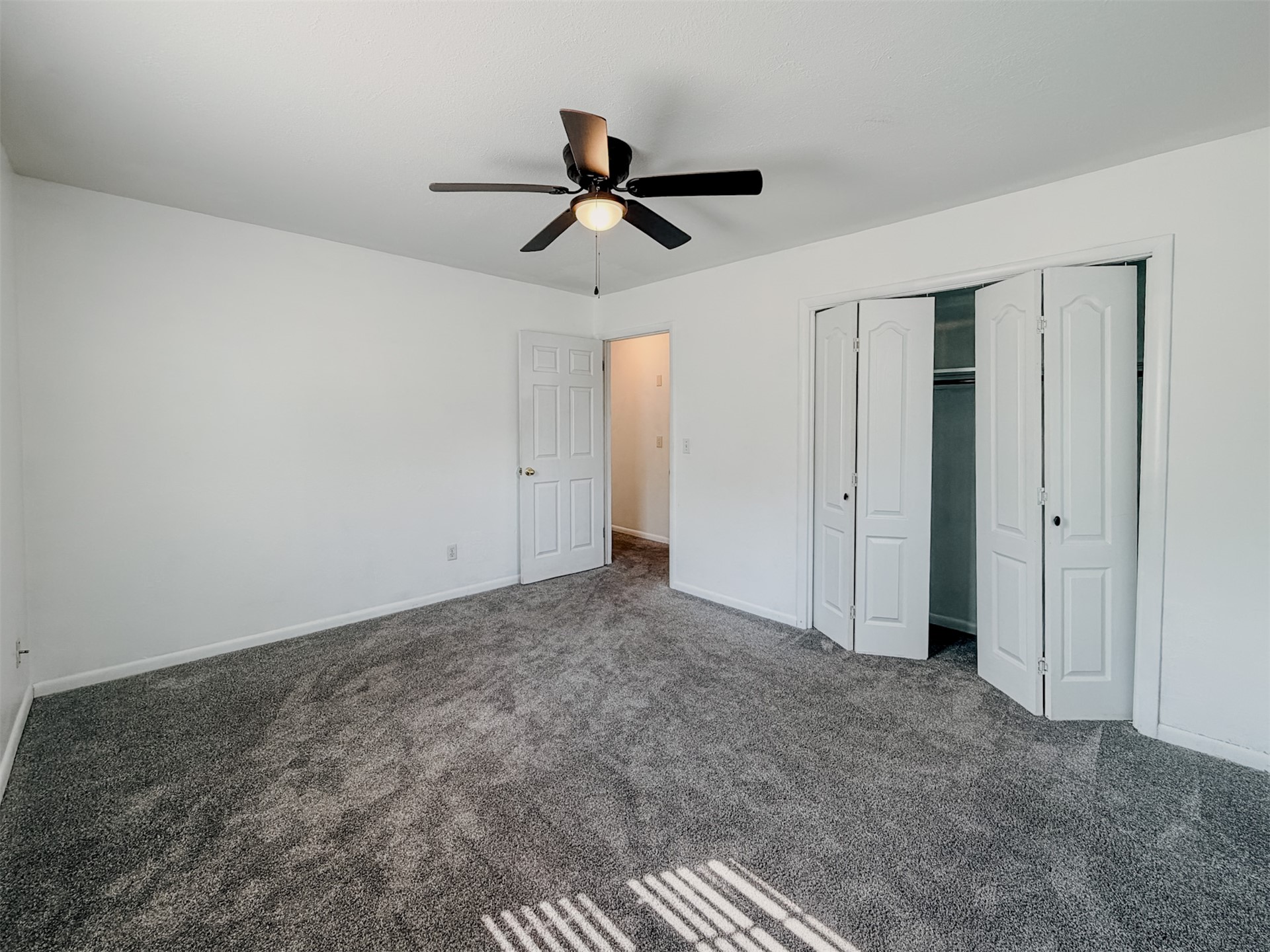 102 Kupsick Street Property Photo 33