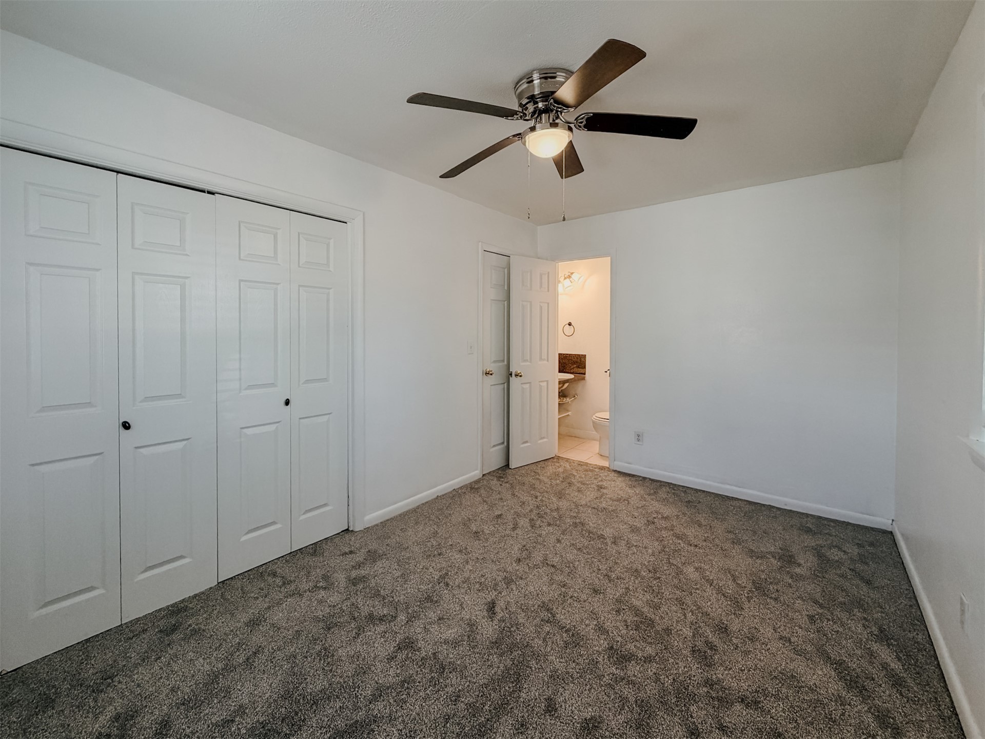 102 Kupsick Street Property Photo 38