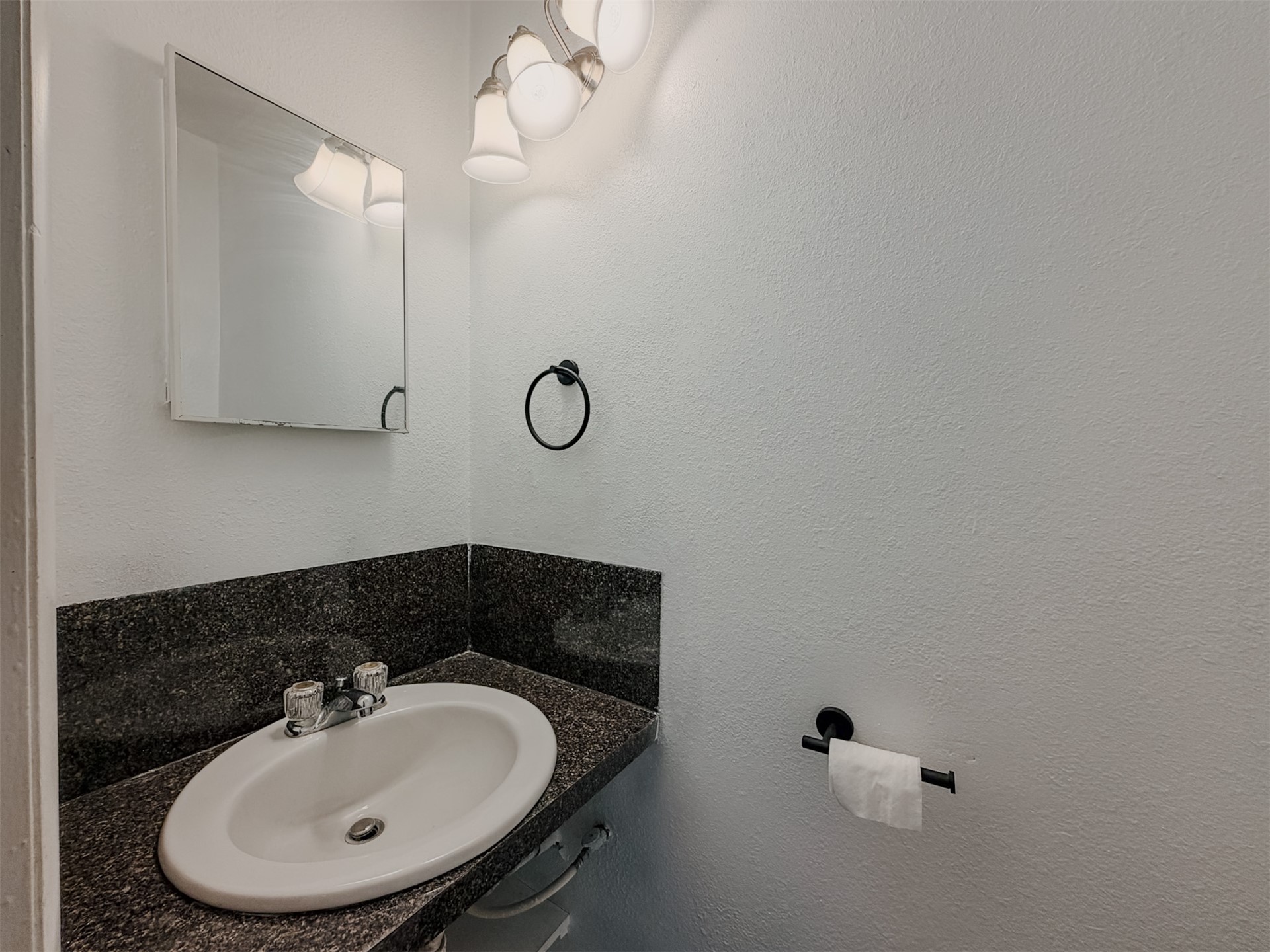 102 Kupsick Street Property Photo 41