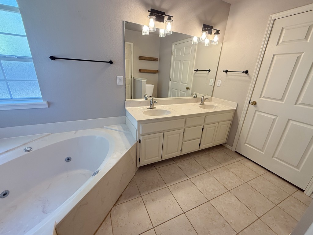 3036 W Norman Street Property Photo 13