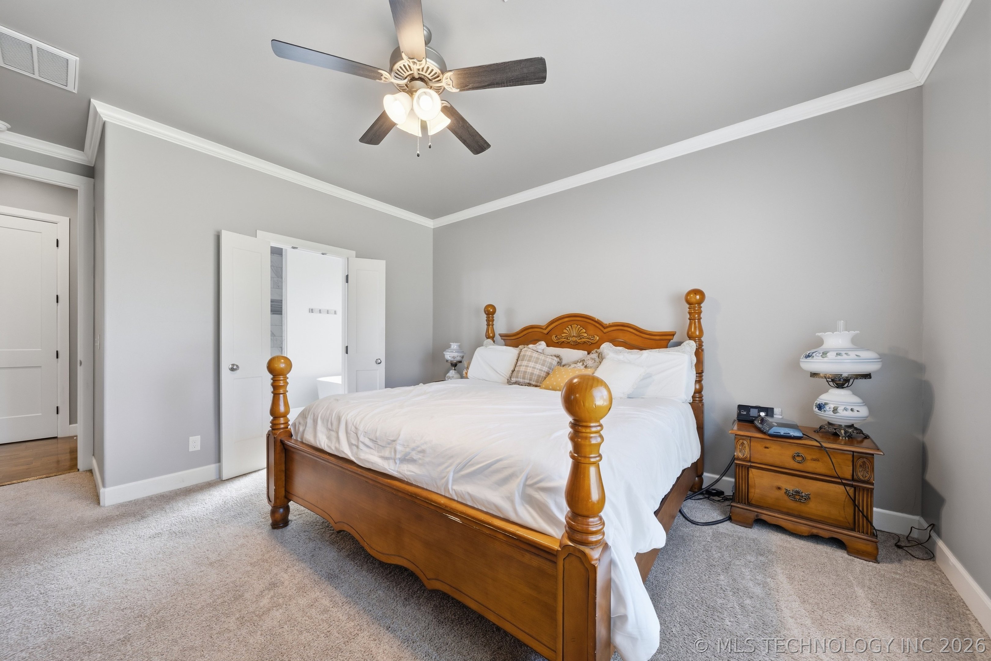 17 E 32nd Street Property Photo 16