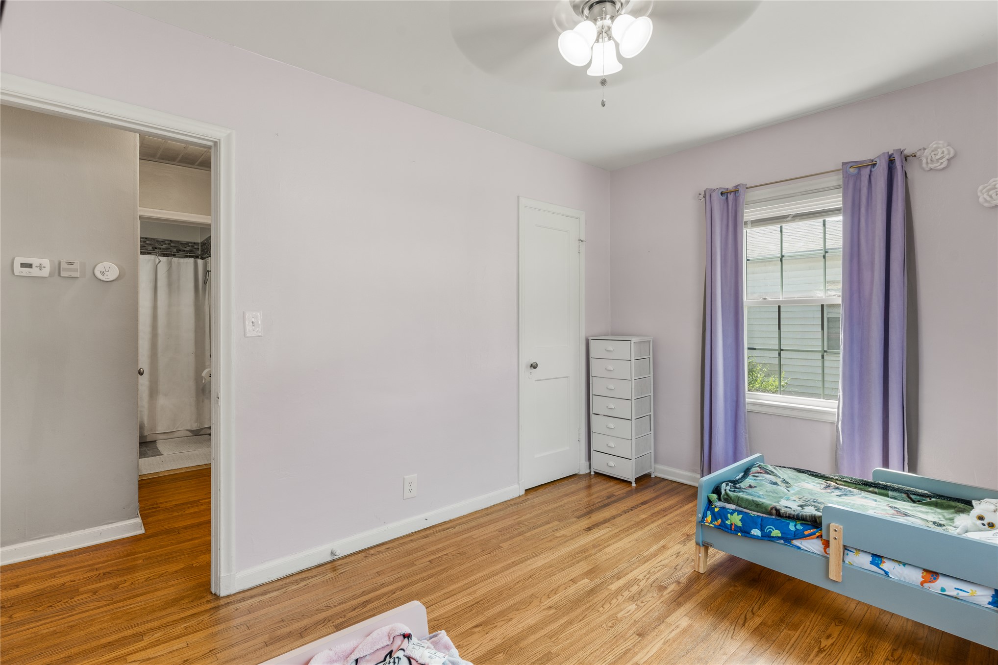 2239 S Oswego Avenue Property Photo 20