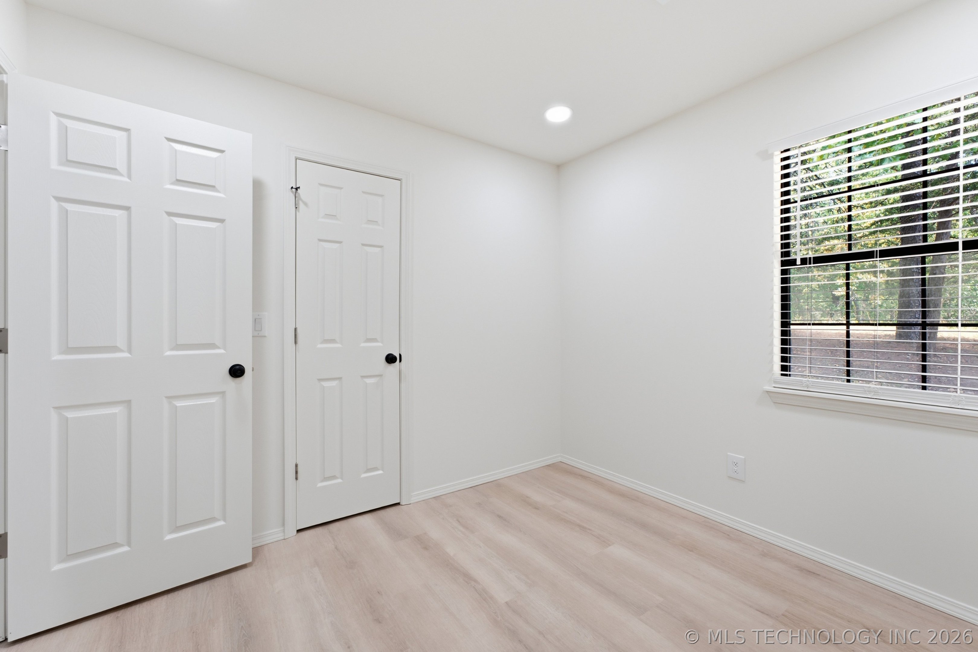 1029 Country Club Road Property Photo 18