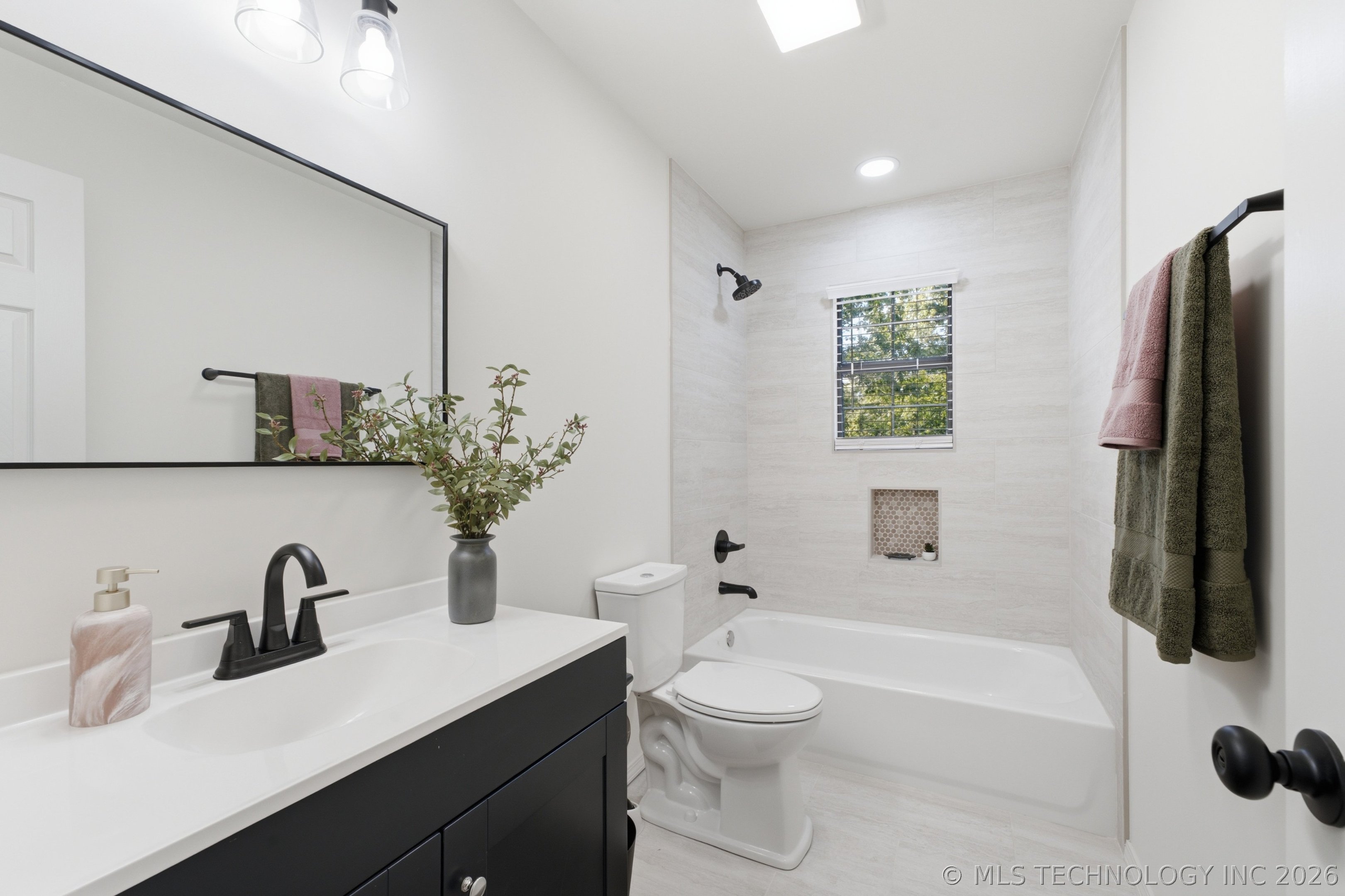 1029 Country Club Road Property Photo 21