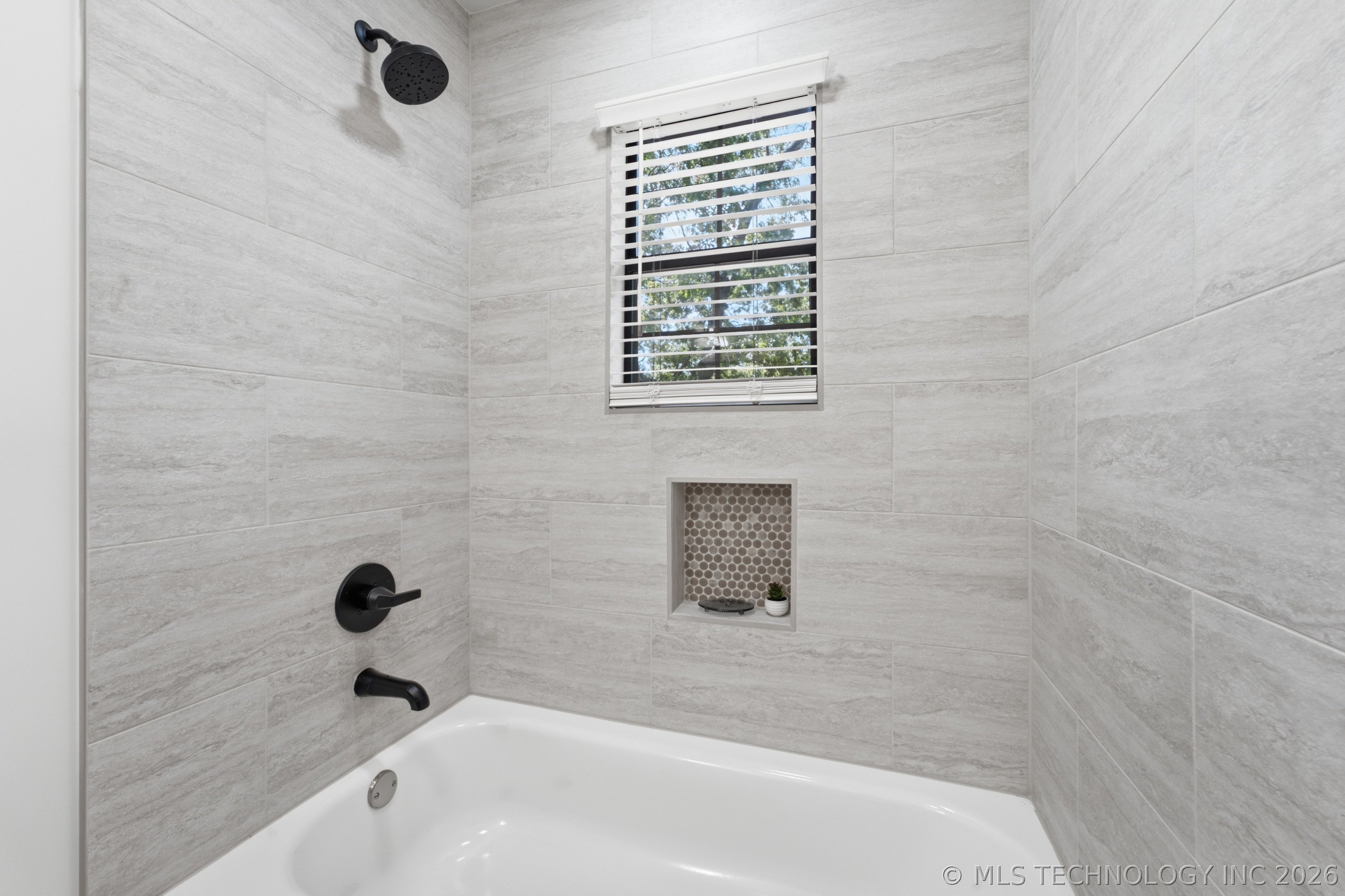1029 Country Club Road Property Photo 23