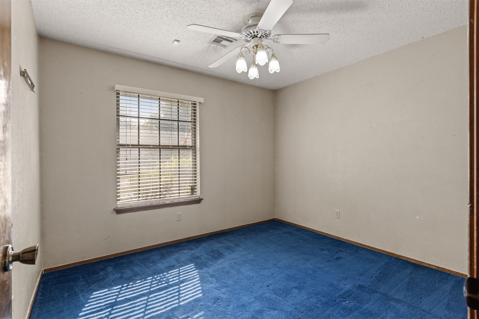 4020 S Birch Place Property Photo 18