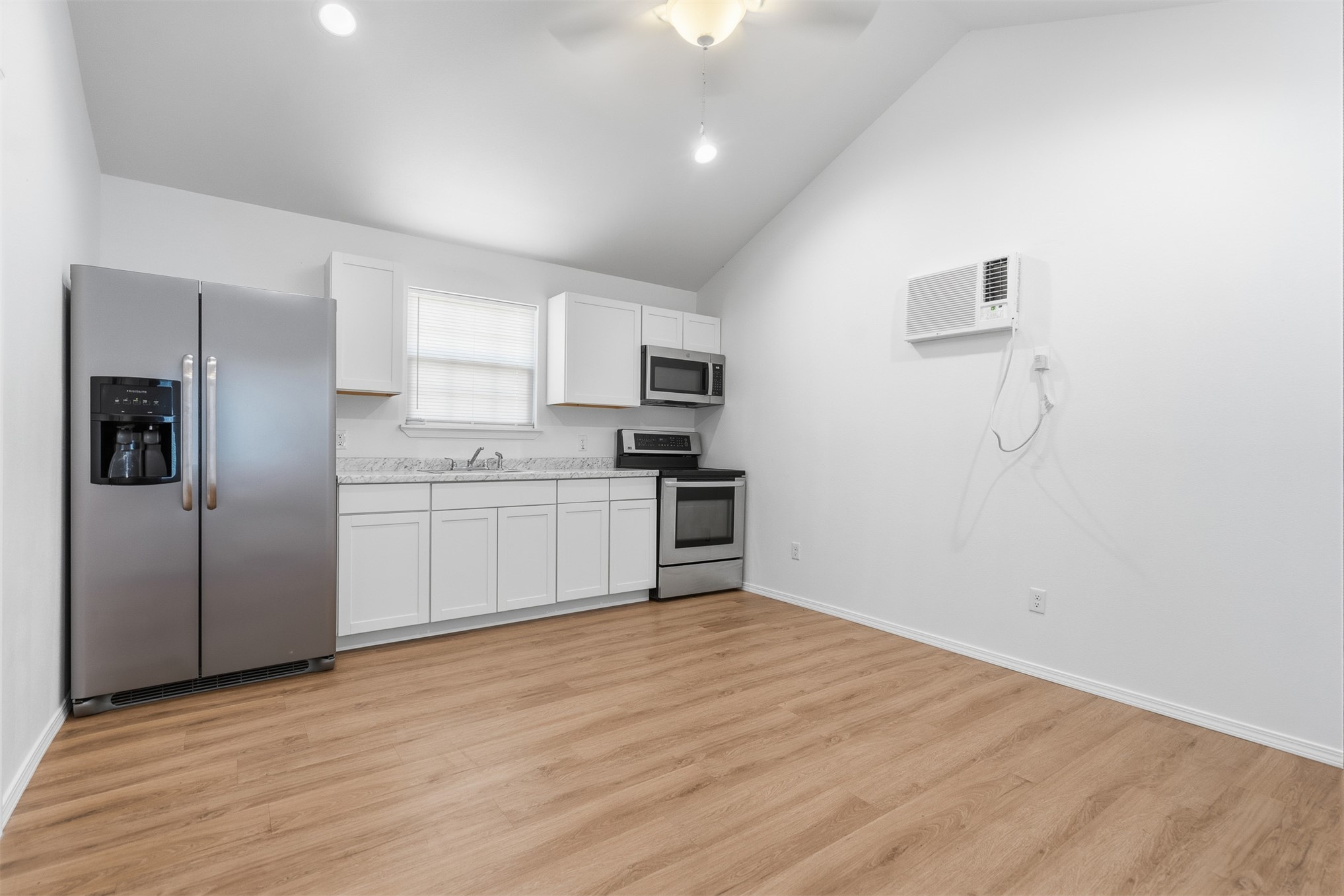 3358 Peery Road Property Photo 5