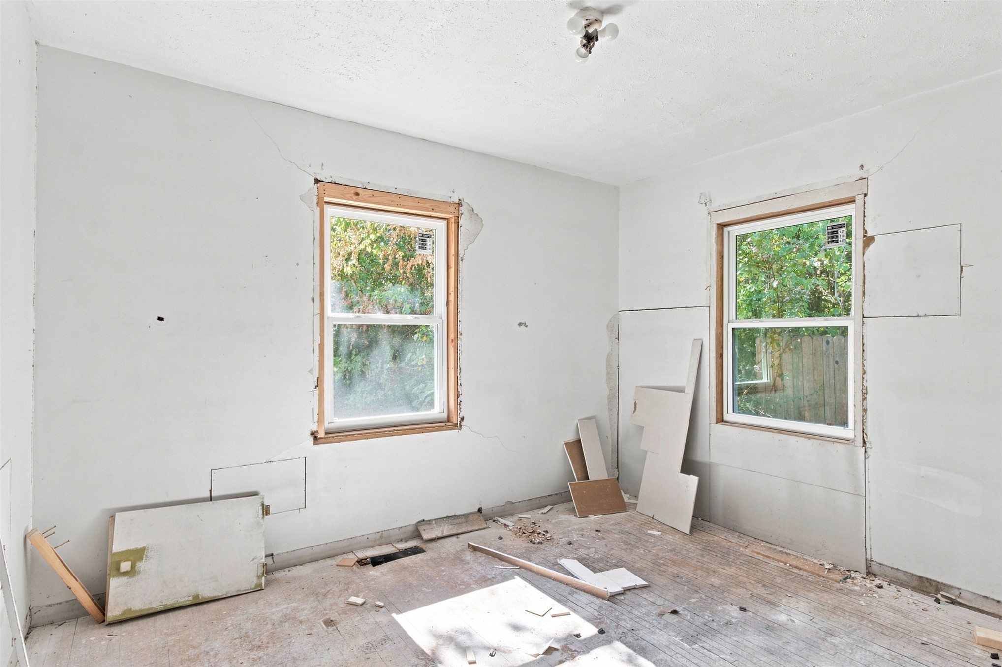 426 S Gunter Street Property Photo 17