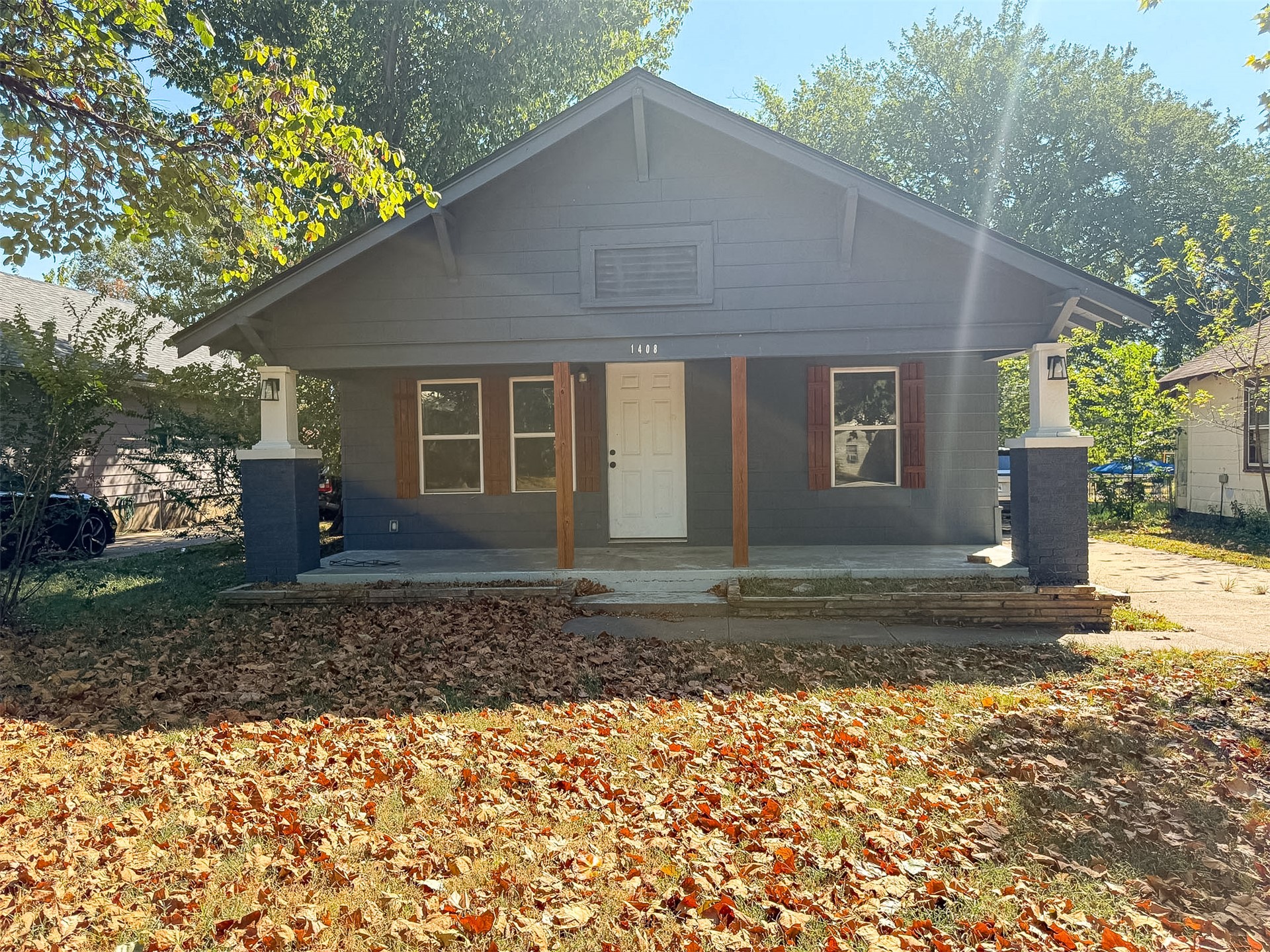 1408 S Maple Avenue