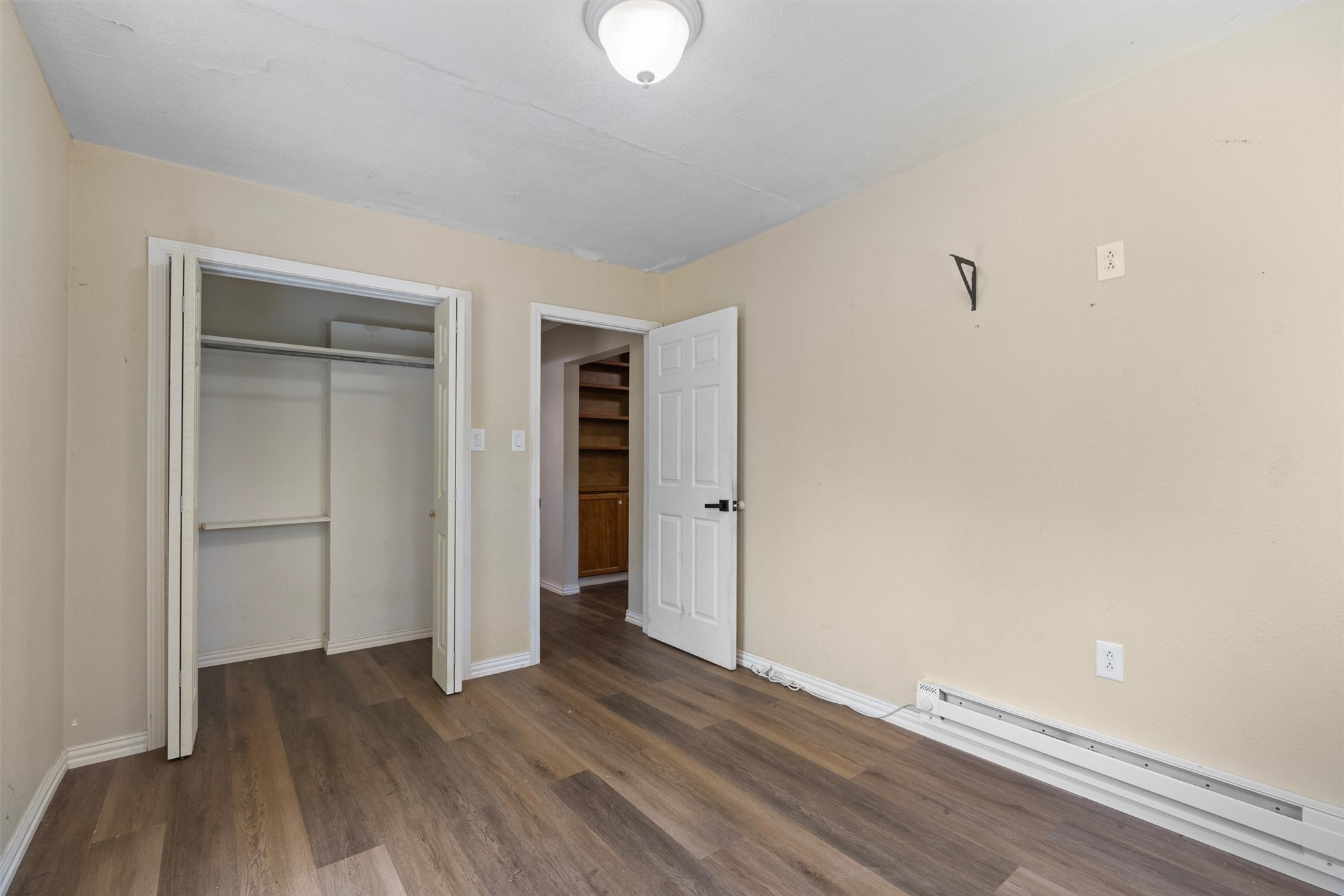 1408 S Maple Avenue Property Photo 17