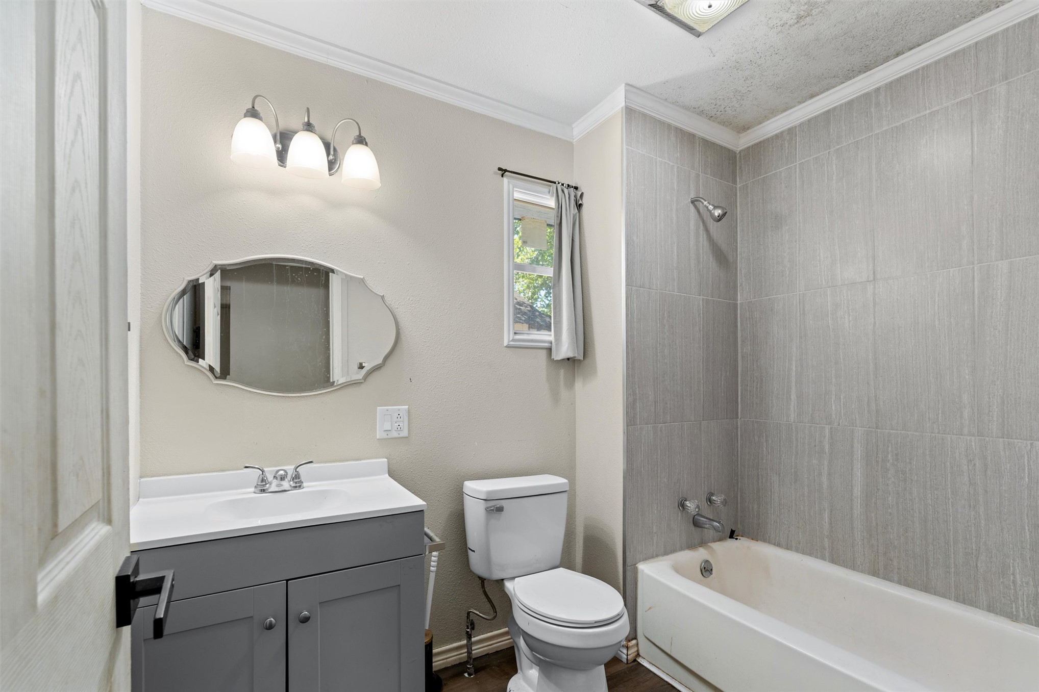 1408 S Maple Avenue Property Photo 19