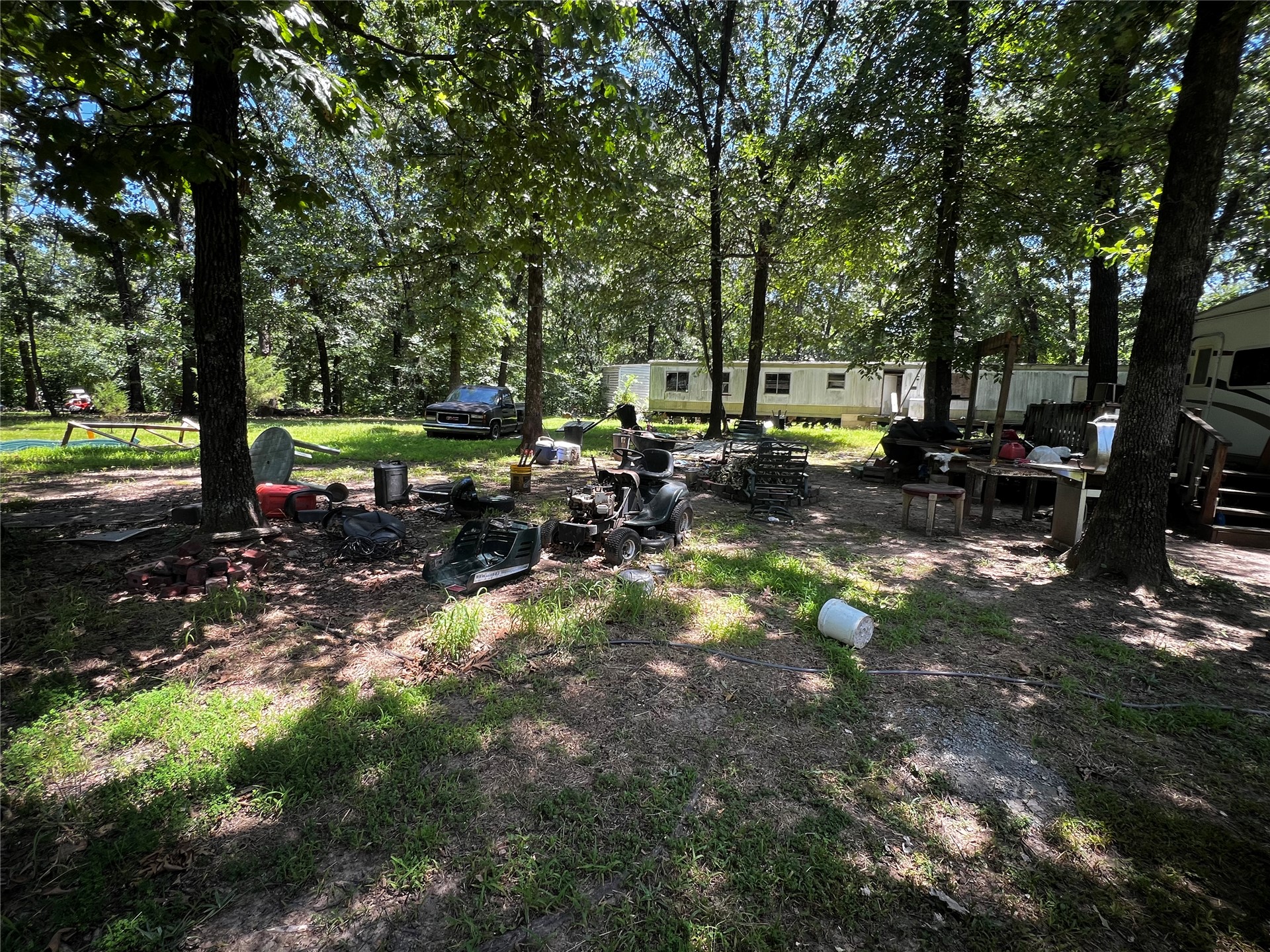 1939 Hwy 28 Property Photo 1