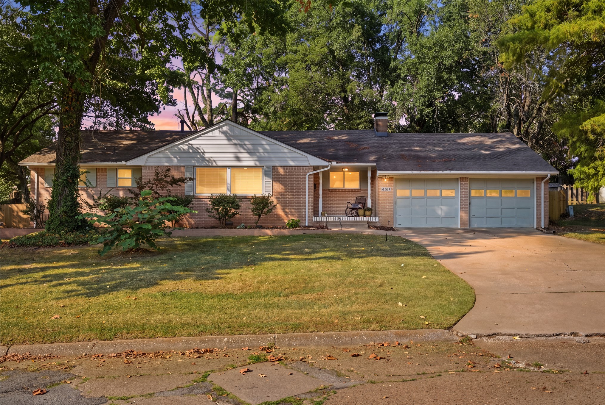 4211 Robertson Boulevard Property Photo 1
