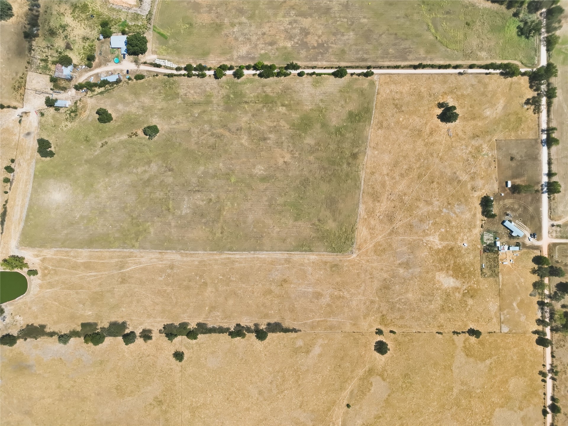 472309 E 700 Road Property Photo 11