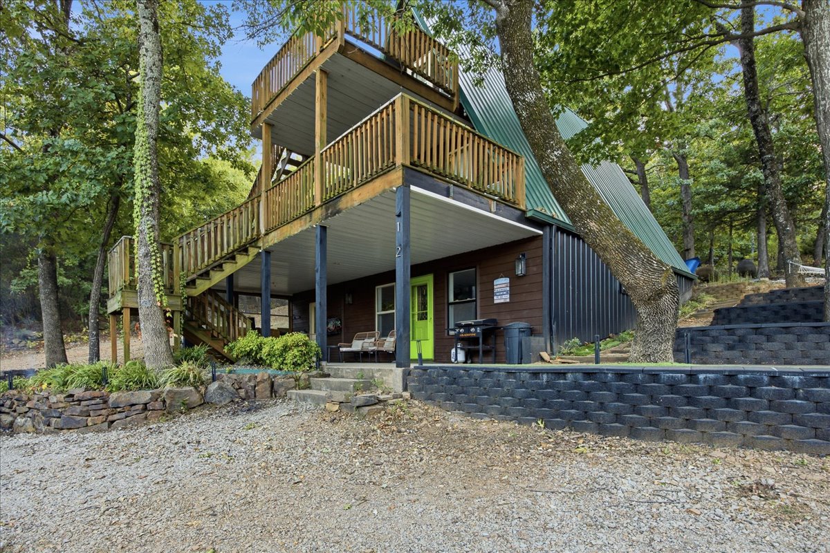 112 N Bk 1860 Road Property Photo 3