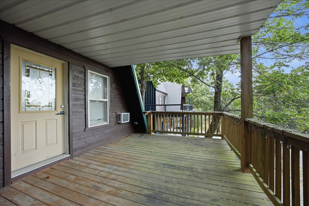 112 N Bk 1860 Road Property Photo 20