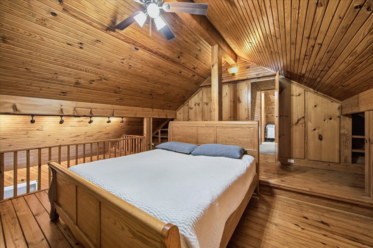 112 N Bk 1860 Road Property Photo 25