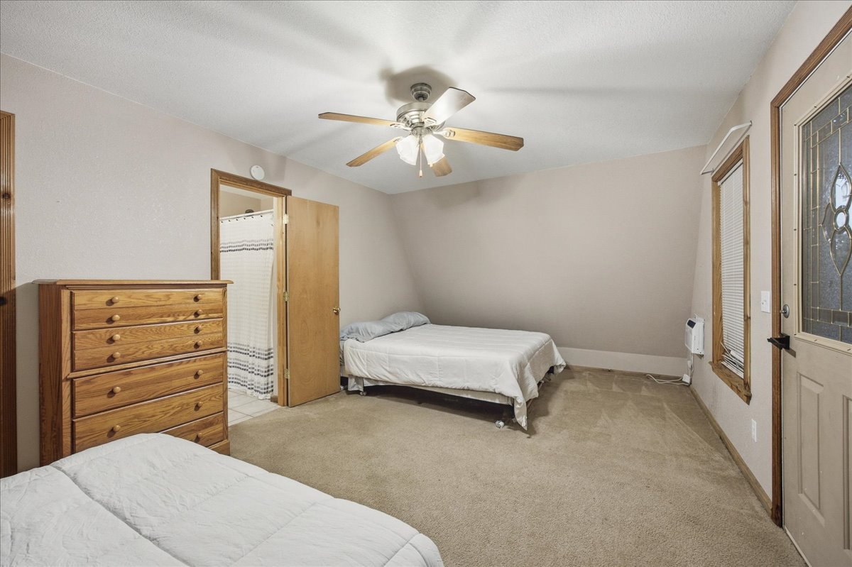 112 N Bk 1860 Road Property Photo 28