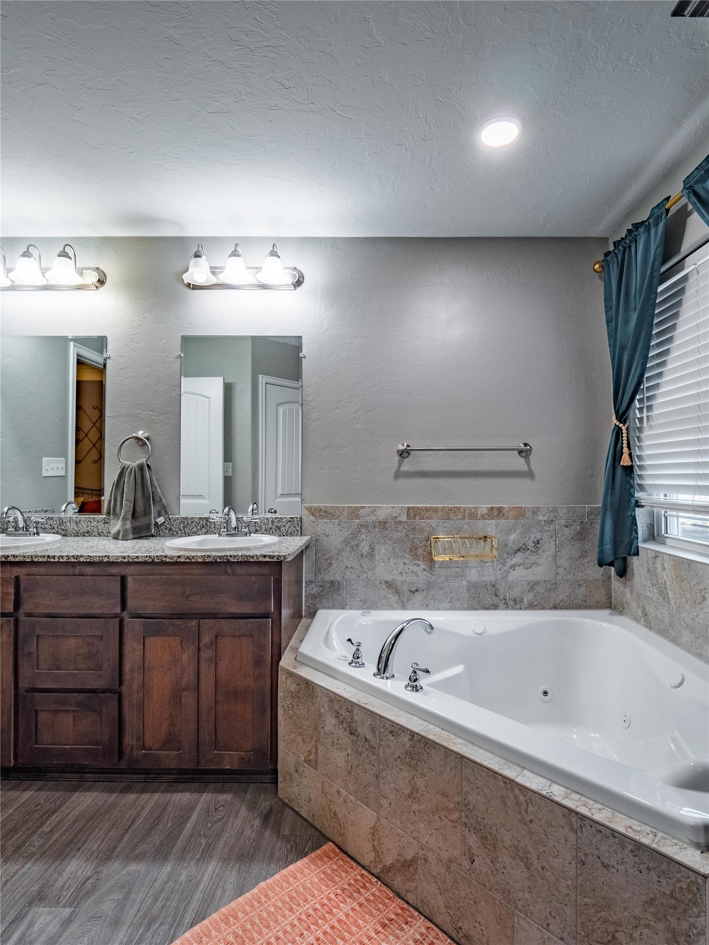 609 1st Street Property Photo 21