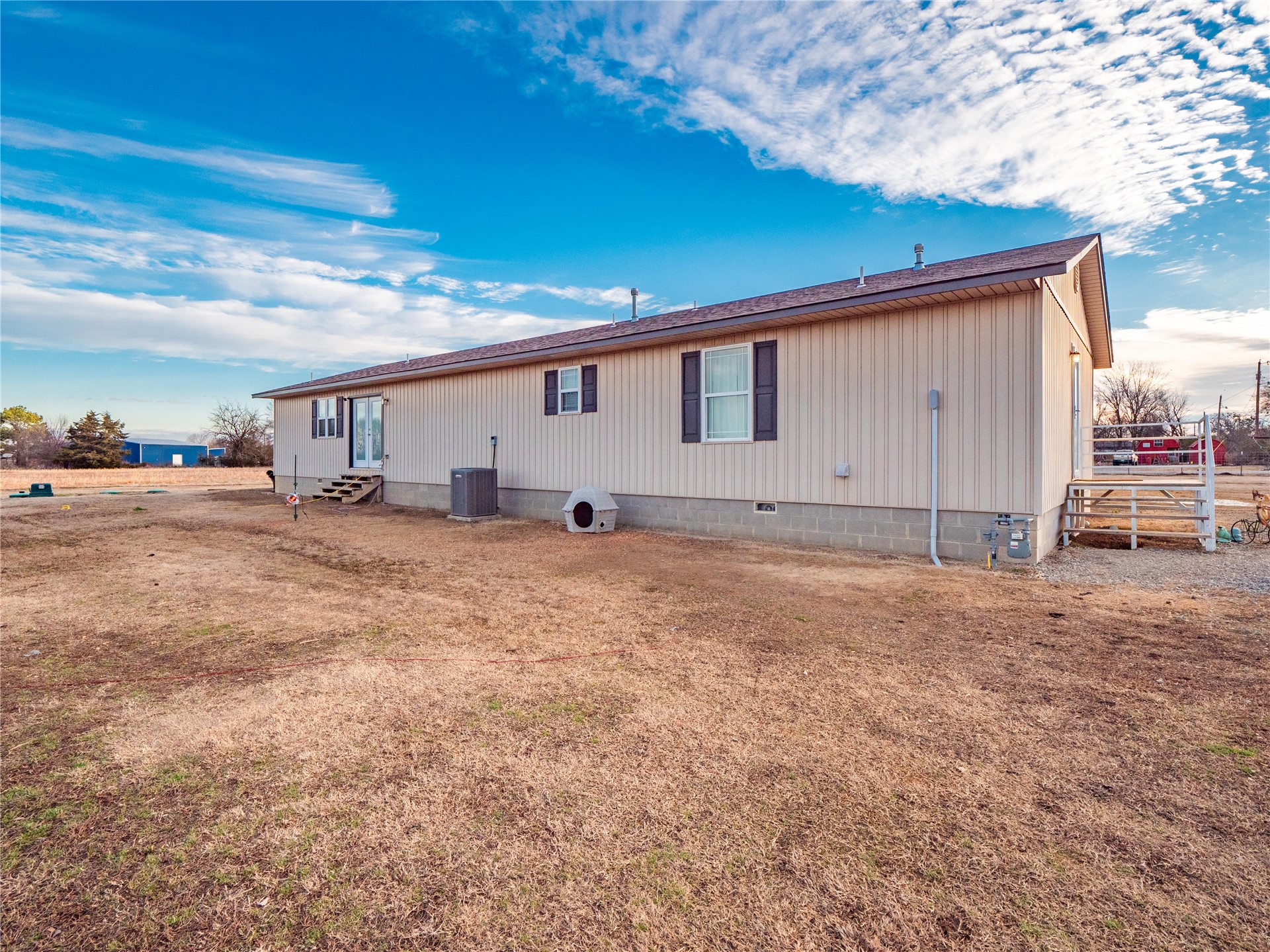 609 1st Street Property Photo 35