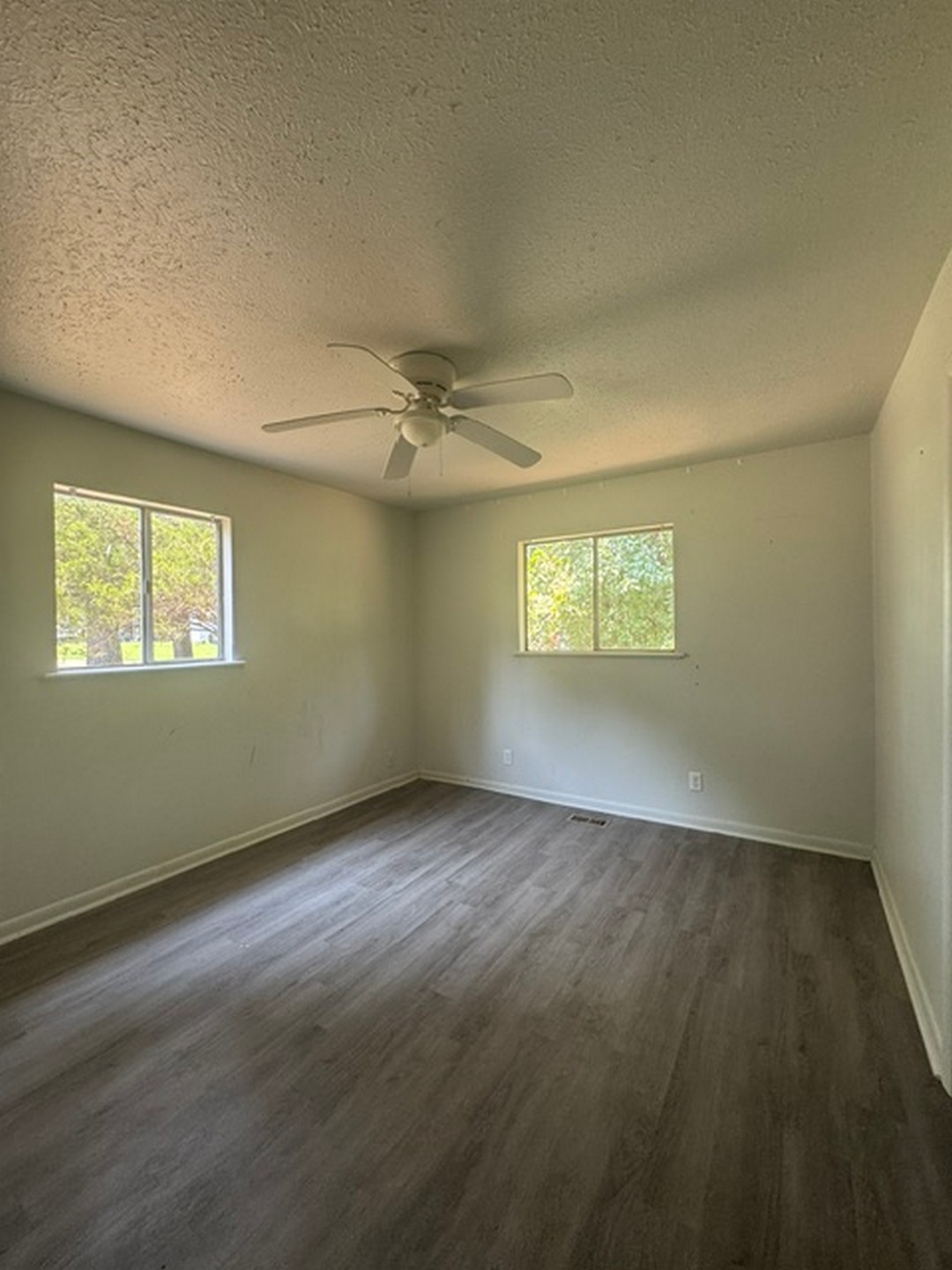 600 S Southerland Road Property Photo 13