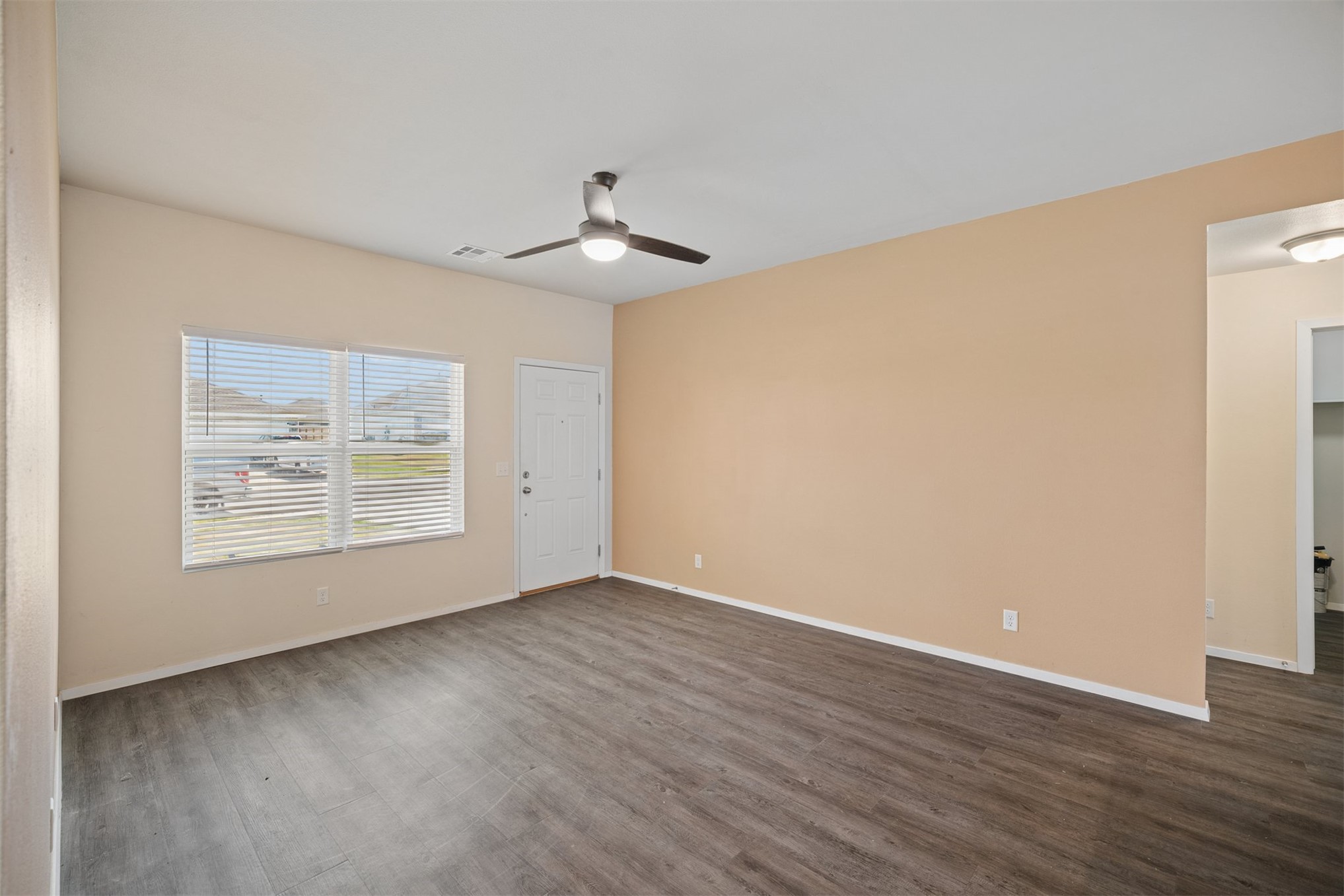 1108 W Abilene Road Property Photo 5
