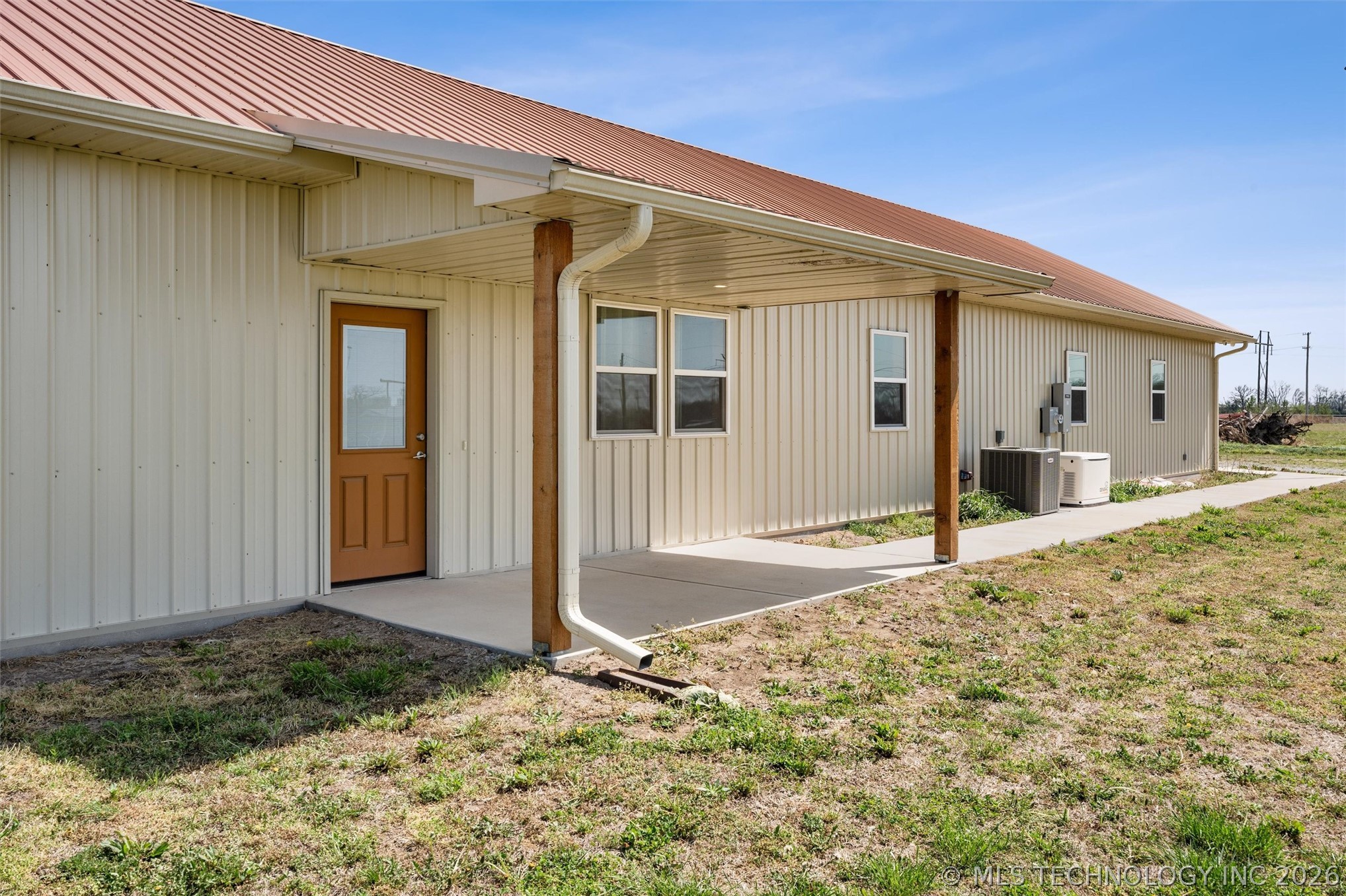 13908 N 3973 Drive Property Photo 5