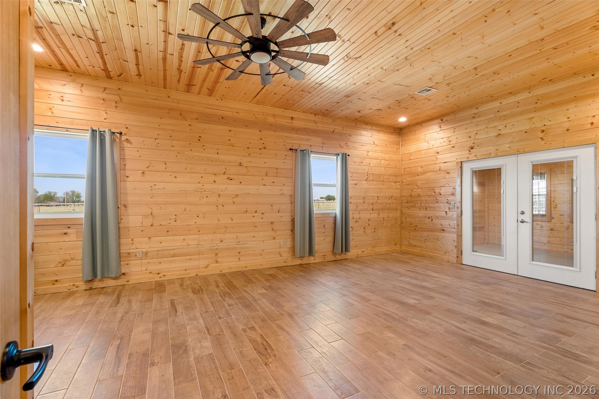 13908 N 3973 Drive Property Photo 28