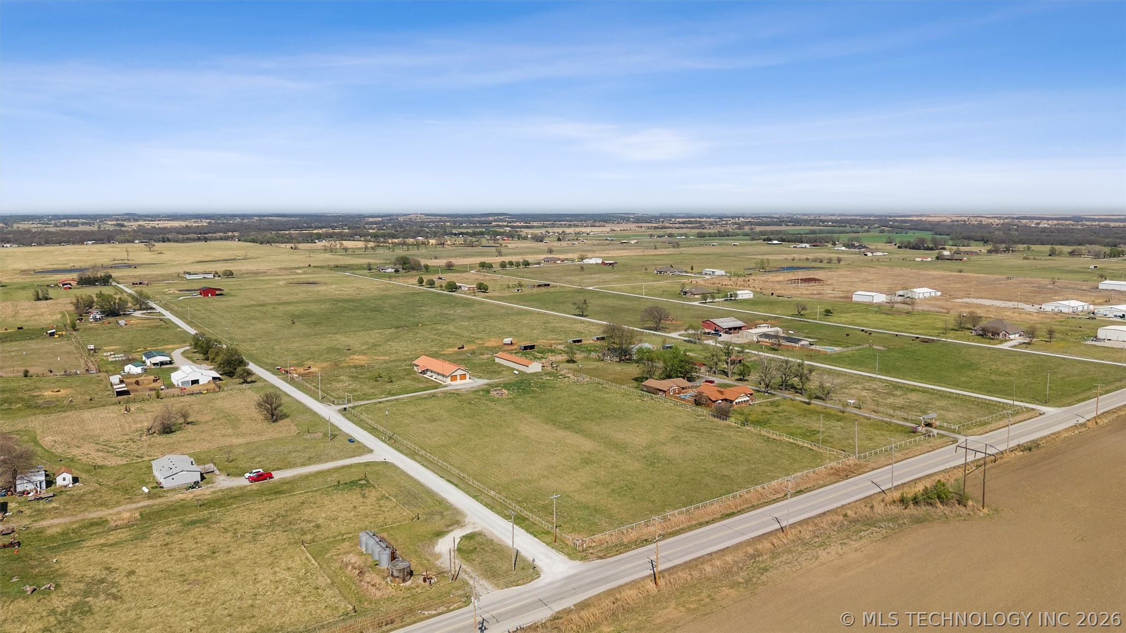 13908 N 3973 Drive Property Photo 47