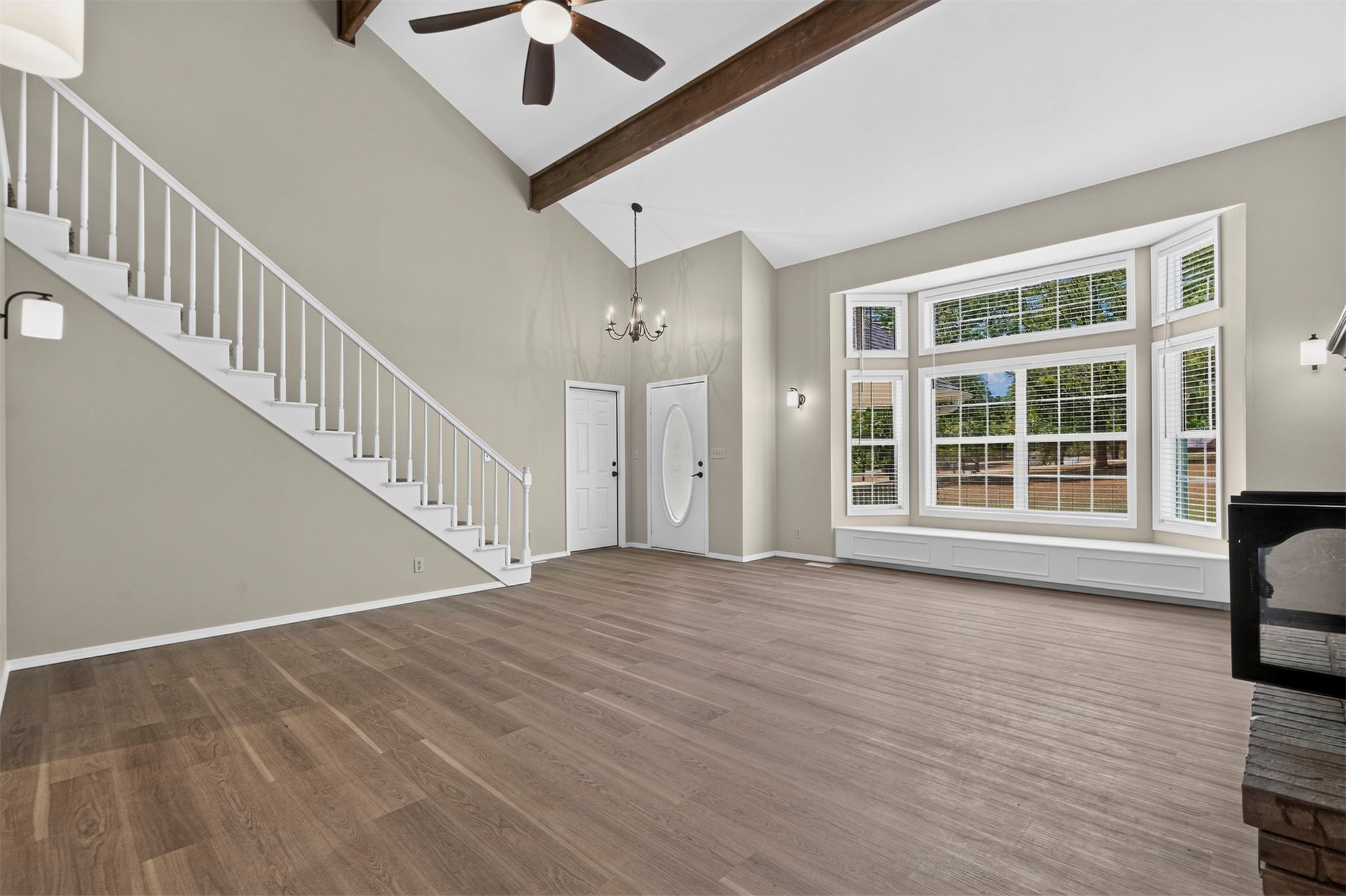 1904 College Park Road Property Photo 4