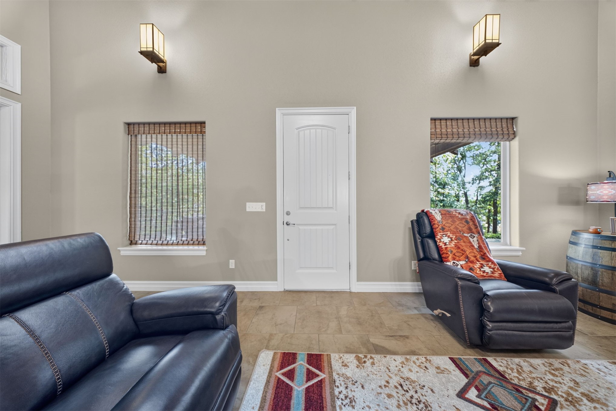 59796 E 318 Lane Property Photo 4