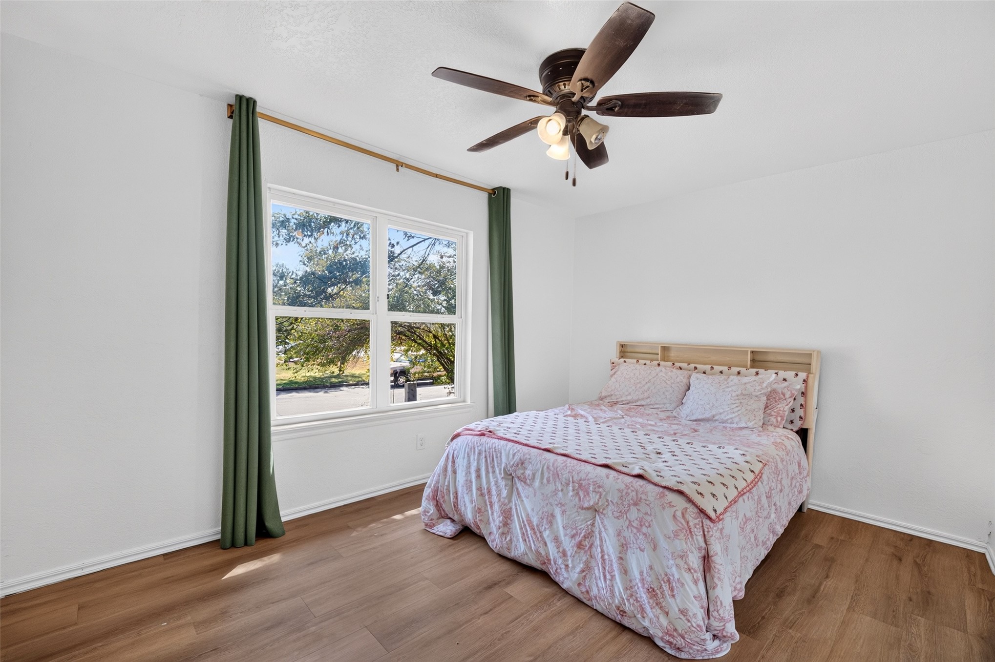 1631 Valley Parkway Property Photo 12