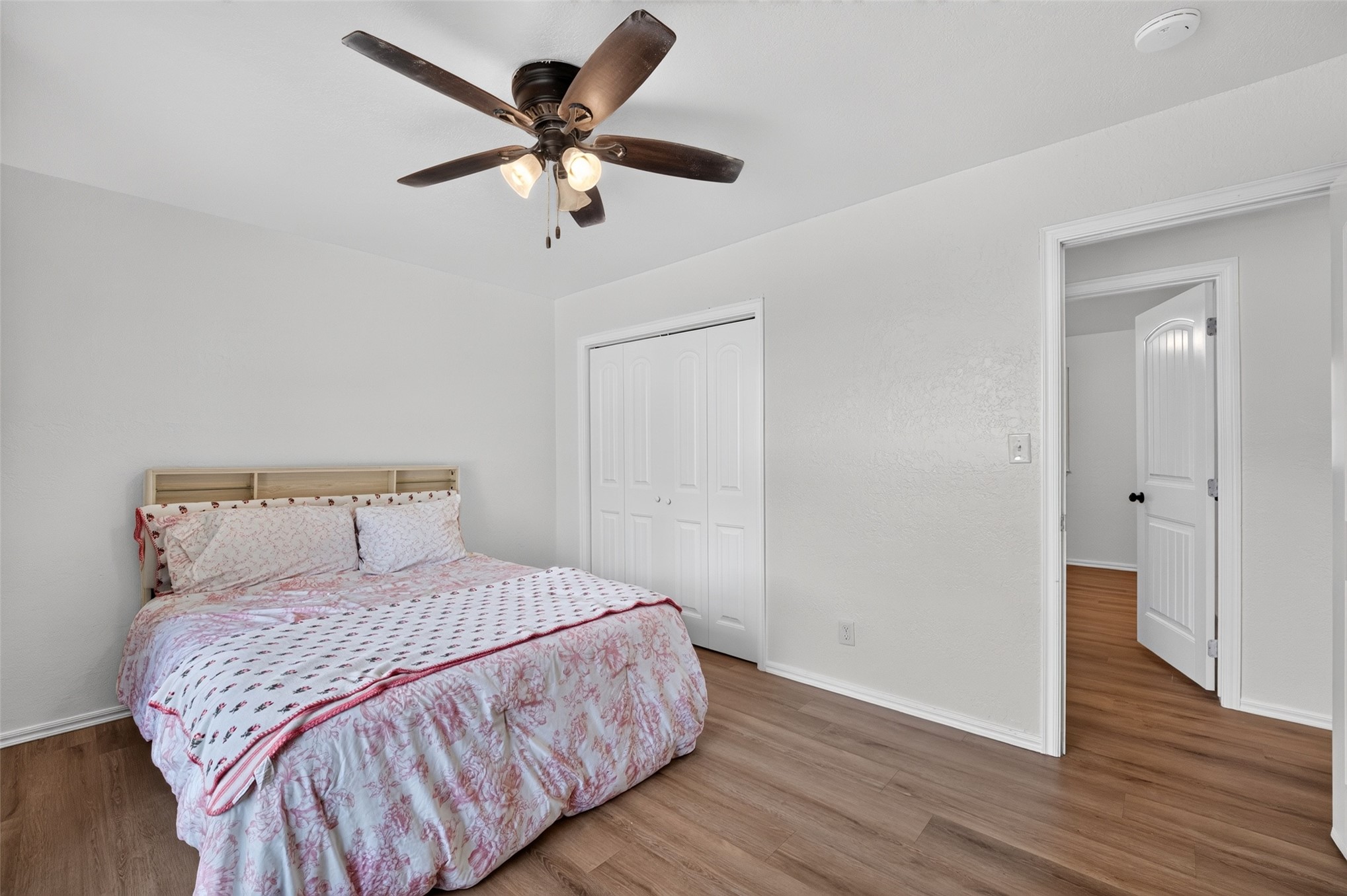 1631 Valley Parkway Property Photo 13