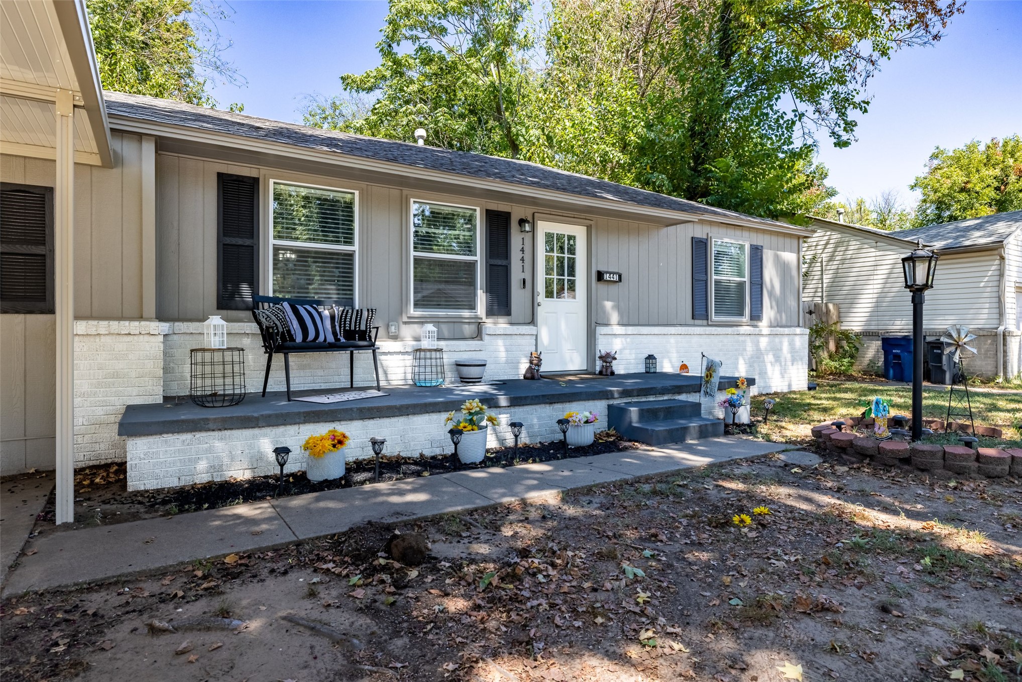 1441 E 52nd Street Property Photo 6
