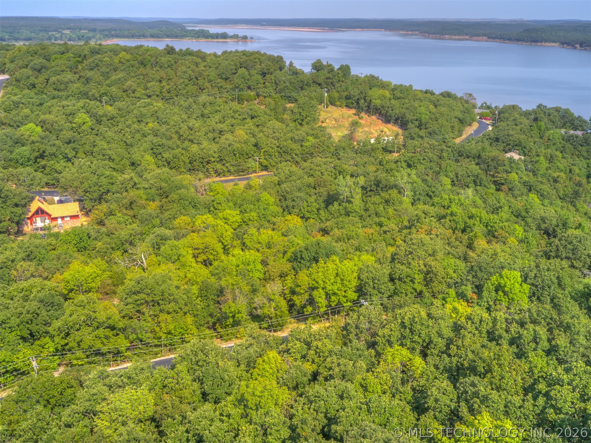 2659 W Lakeshore Drive Property Photo 13
