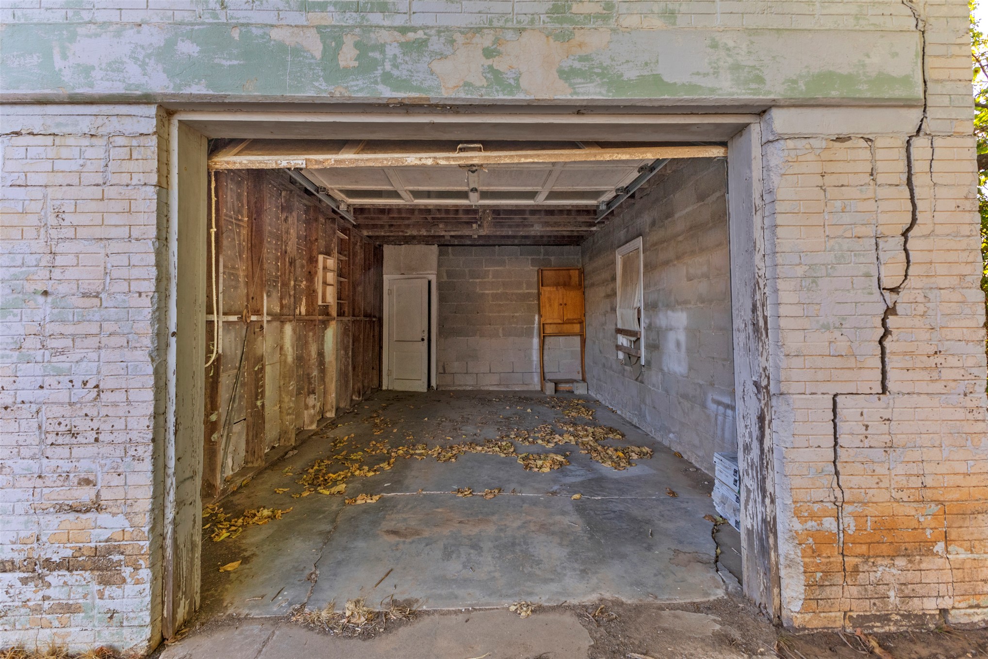 205 Broadway Street Property Photo 17