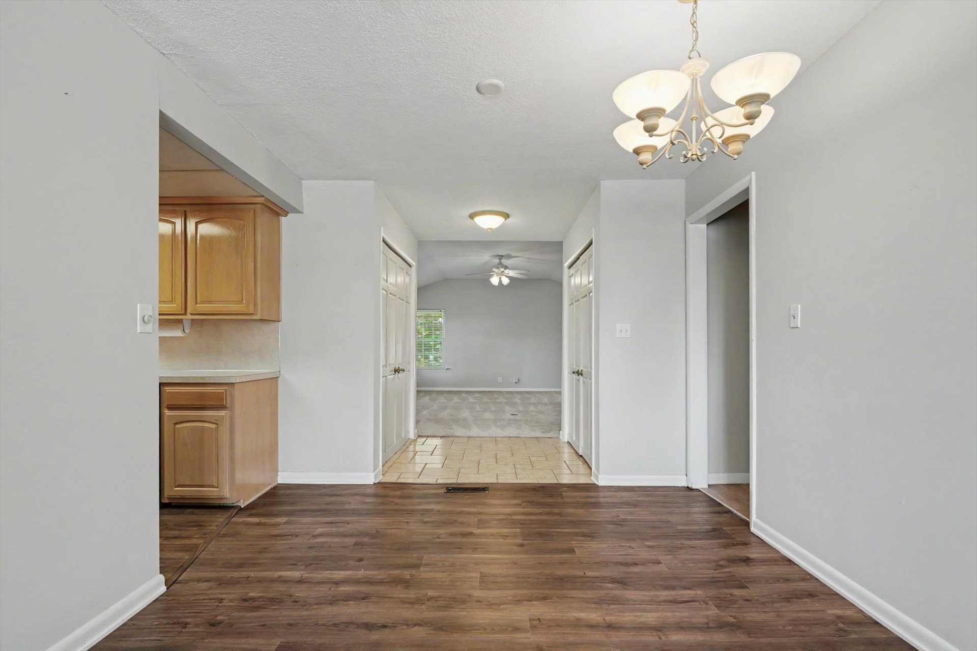608 N Woodland Drive Property Photo 6