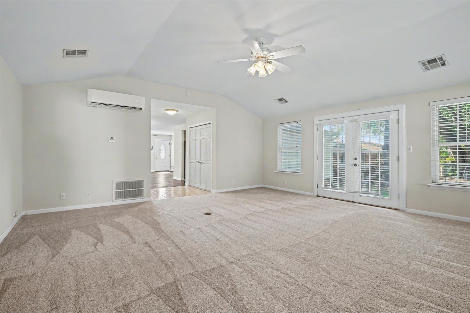 608 N Woodland Drive Property Photo 13