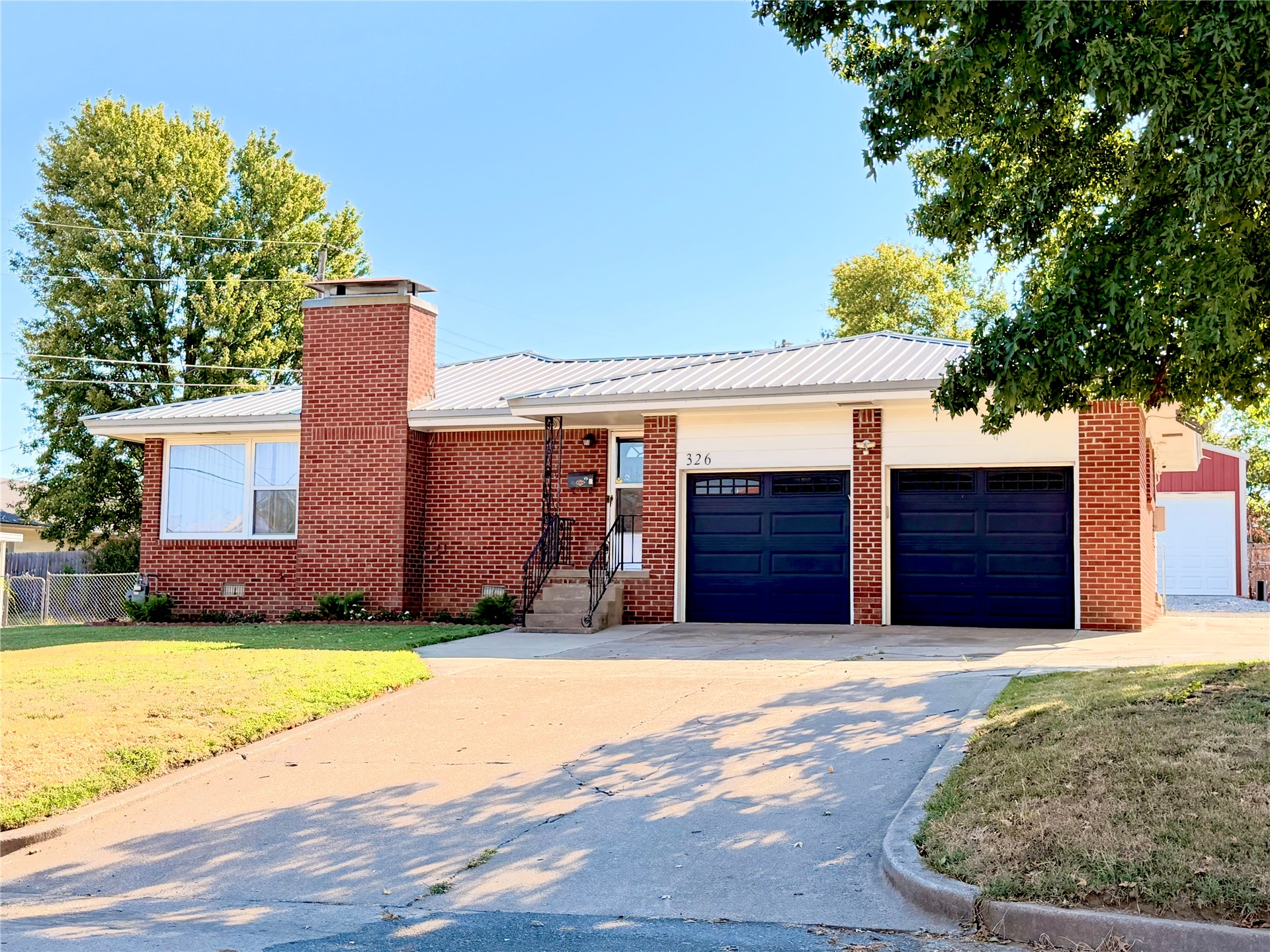 326 Boston Avenue Property Photo 1