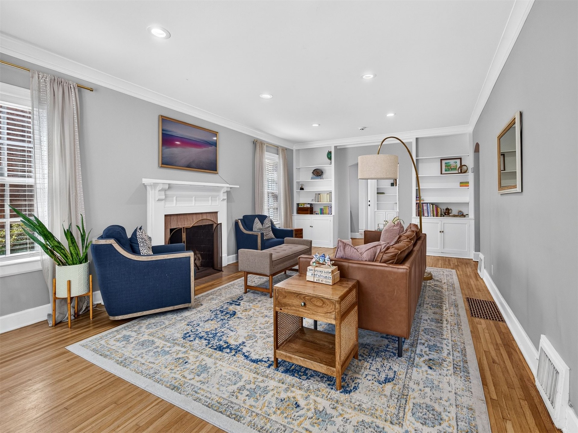 1934 S Evanston Avenue Property Photo 3