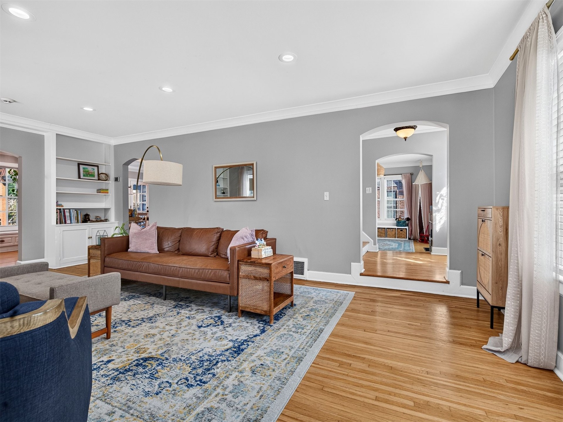 1934 S Evanston Avenue Property Photo 9
