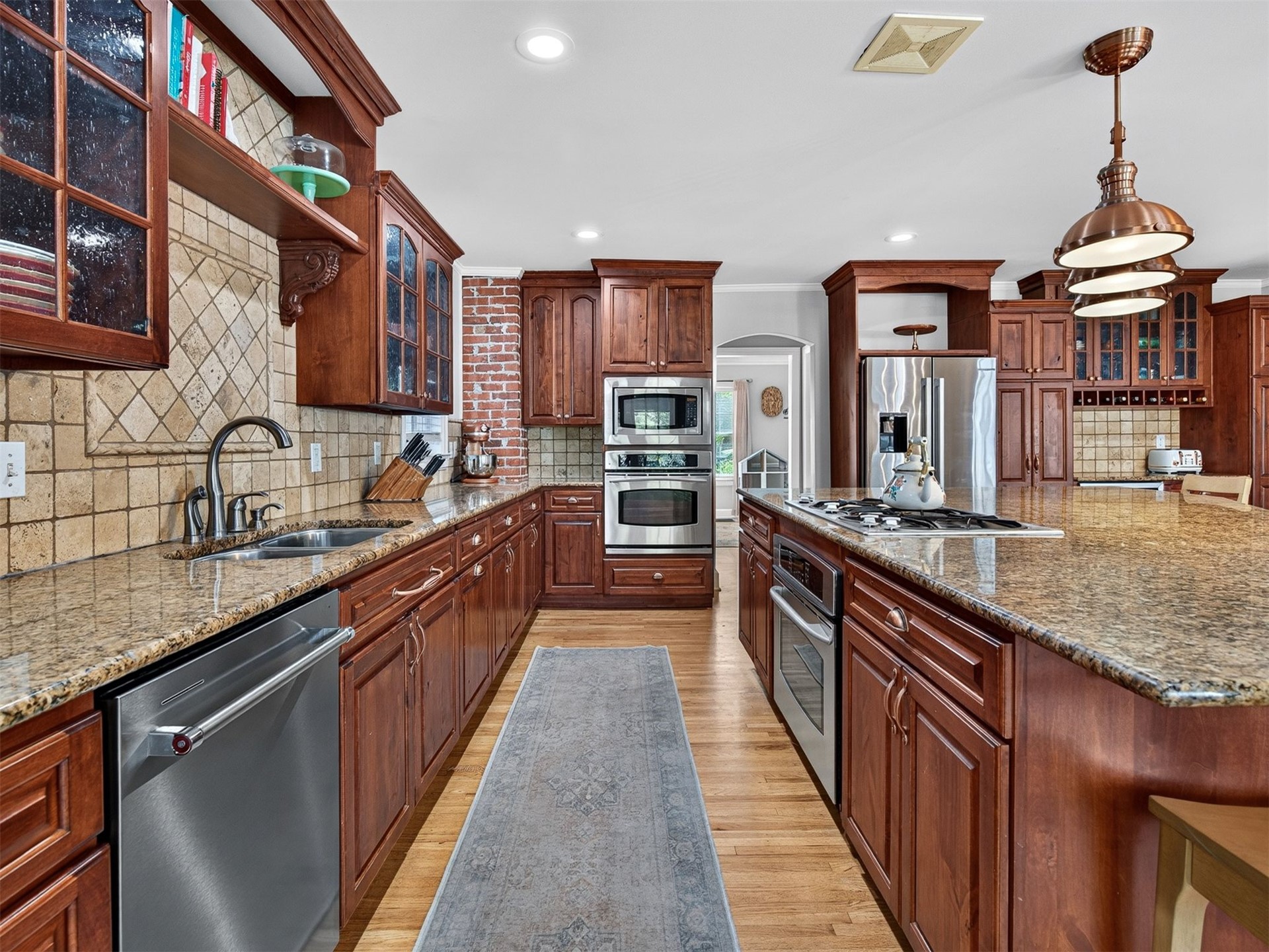 1934 S Evanston Avenue Property Photo 17