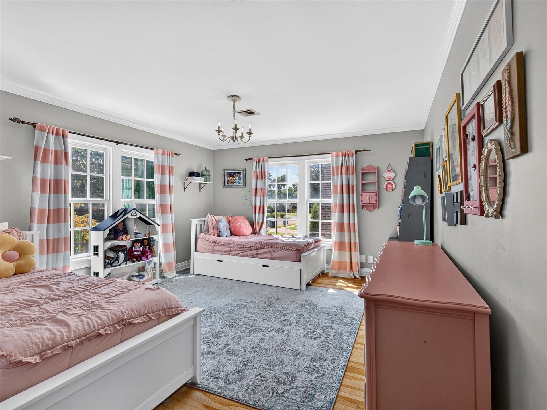 1934 S Evanston Avenue Property Photo 37