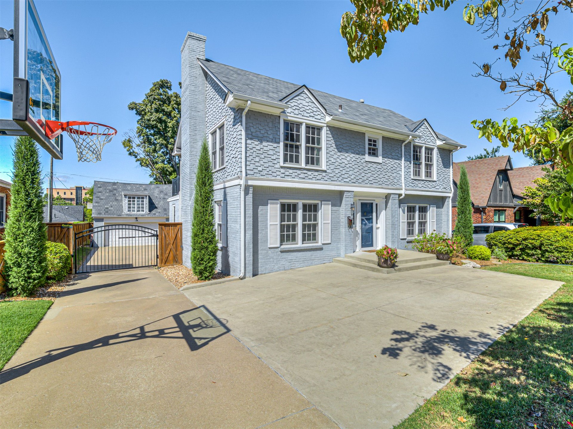 1934 S Evanston Avenue Property Photo 55