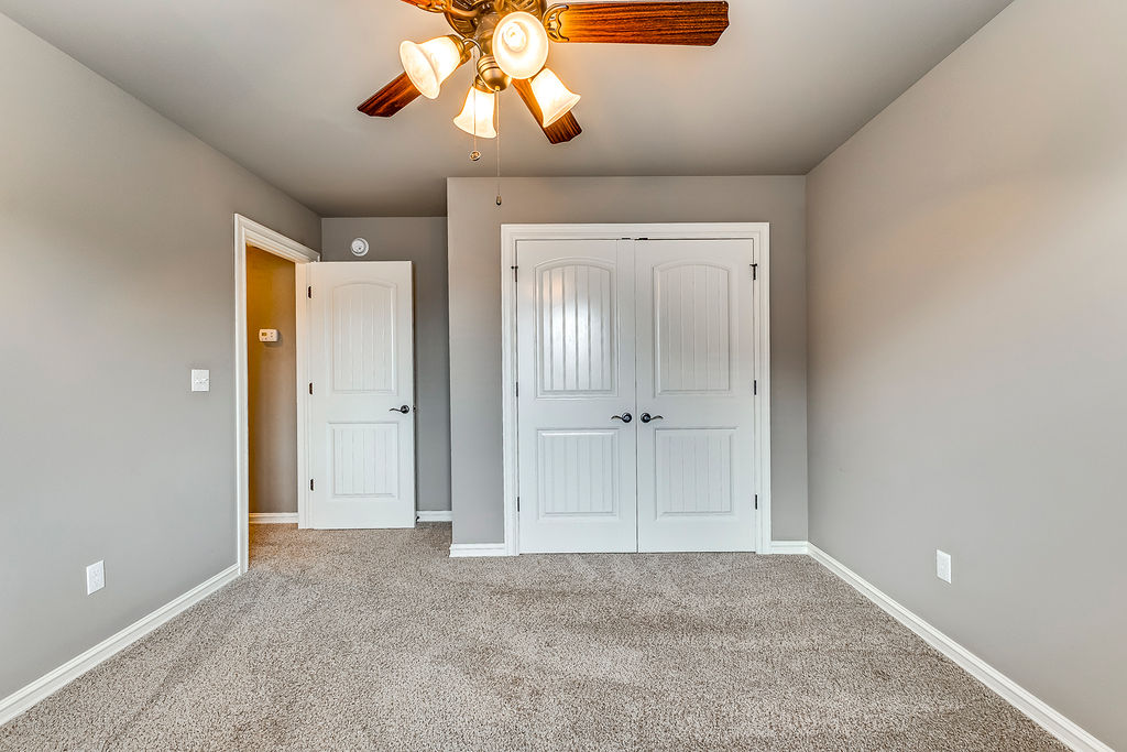 12913 S 2nd Street Property Photo 41
