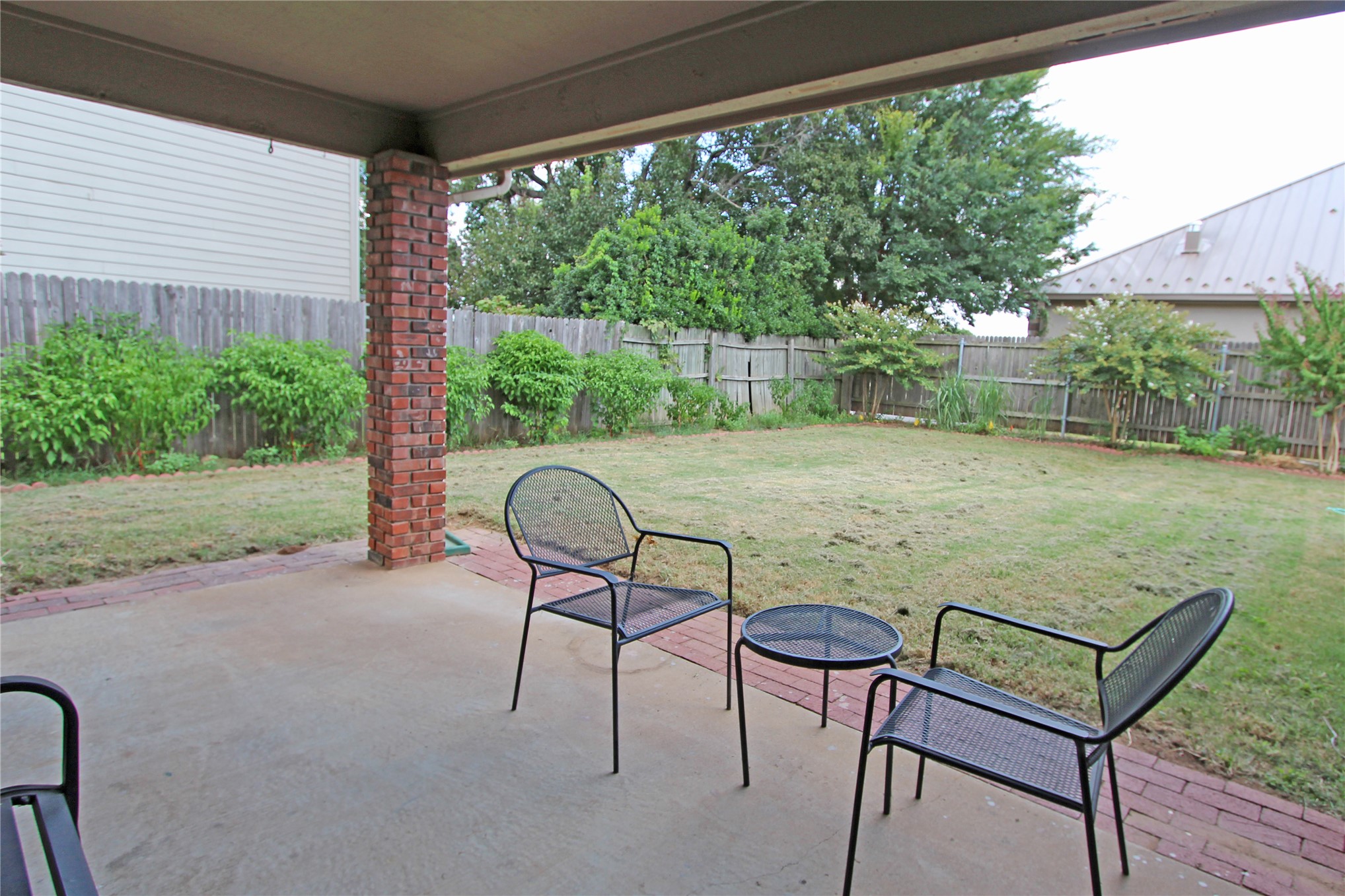 9226 E 95th Street Property Photo 10