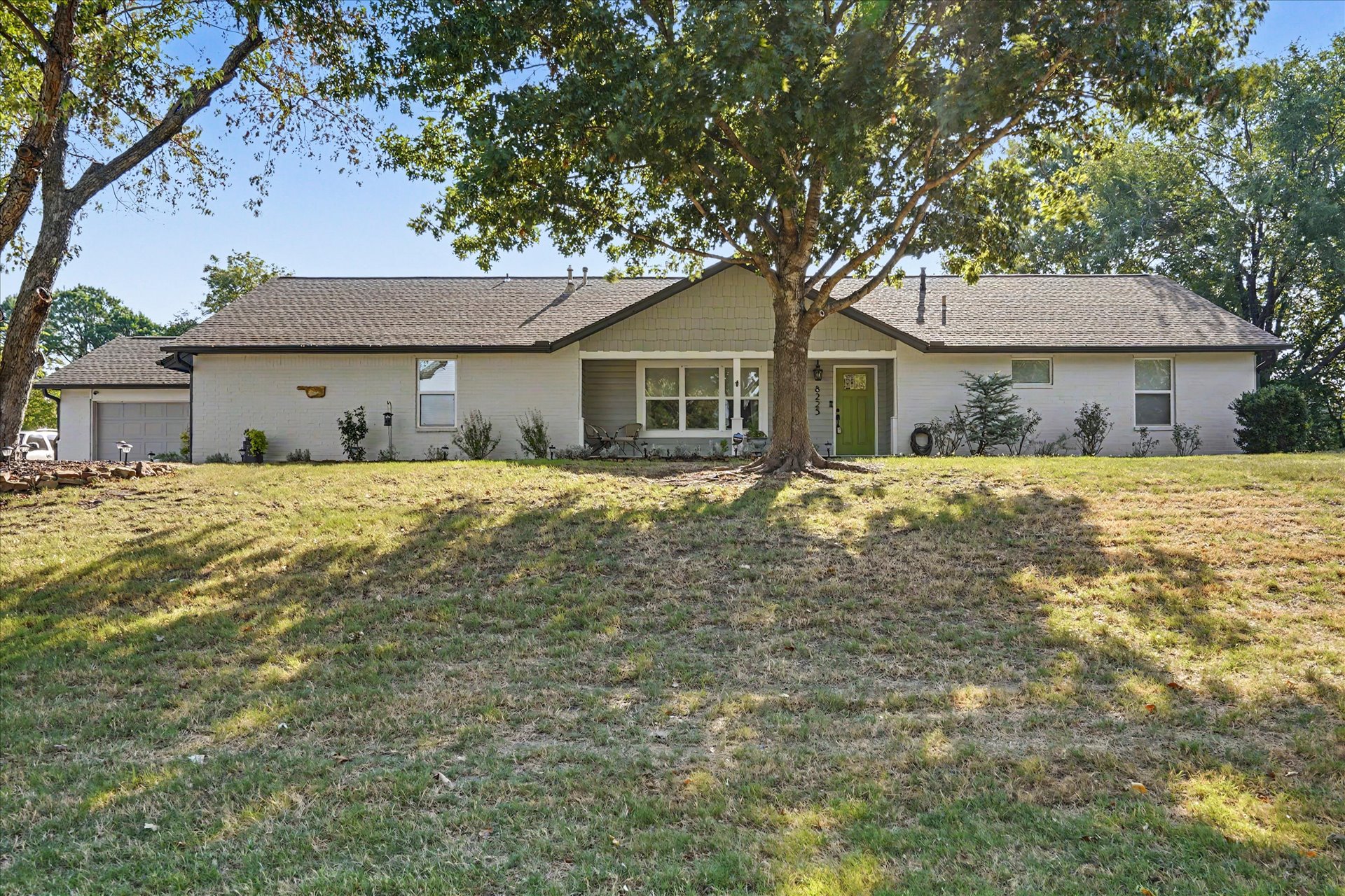 8225 Lamb Terrace Property Photo 1