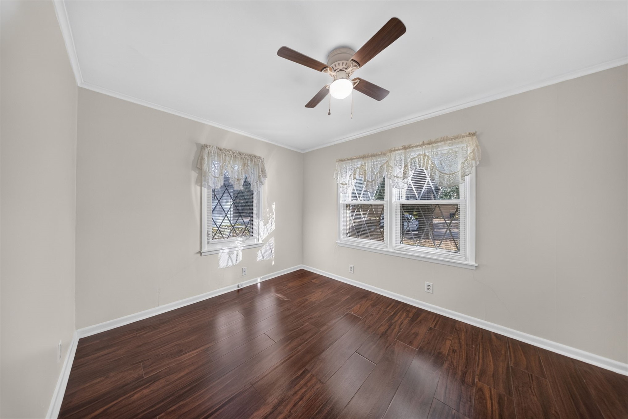 9517 E Newton Place Property Photo 15