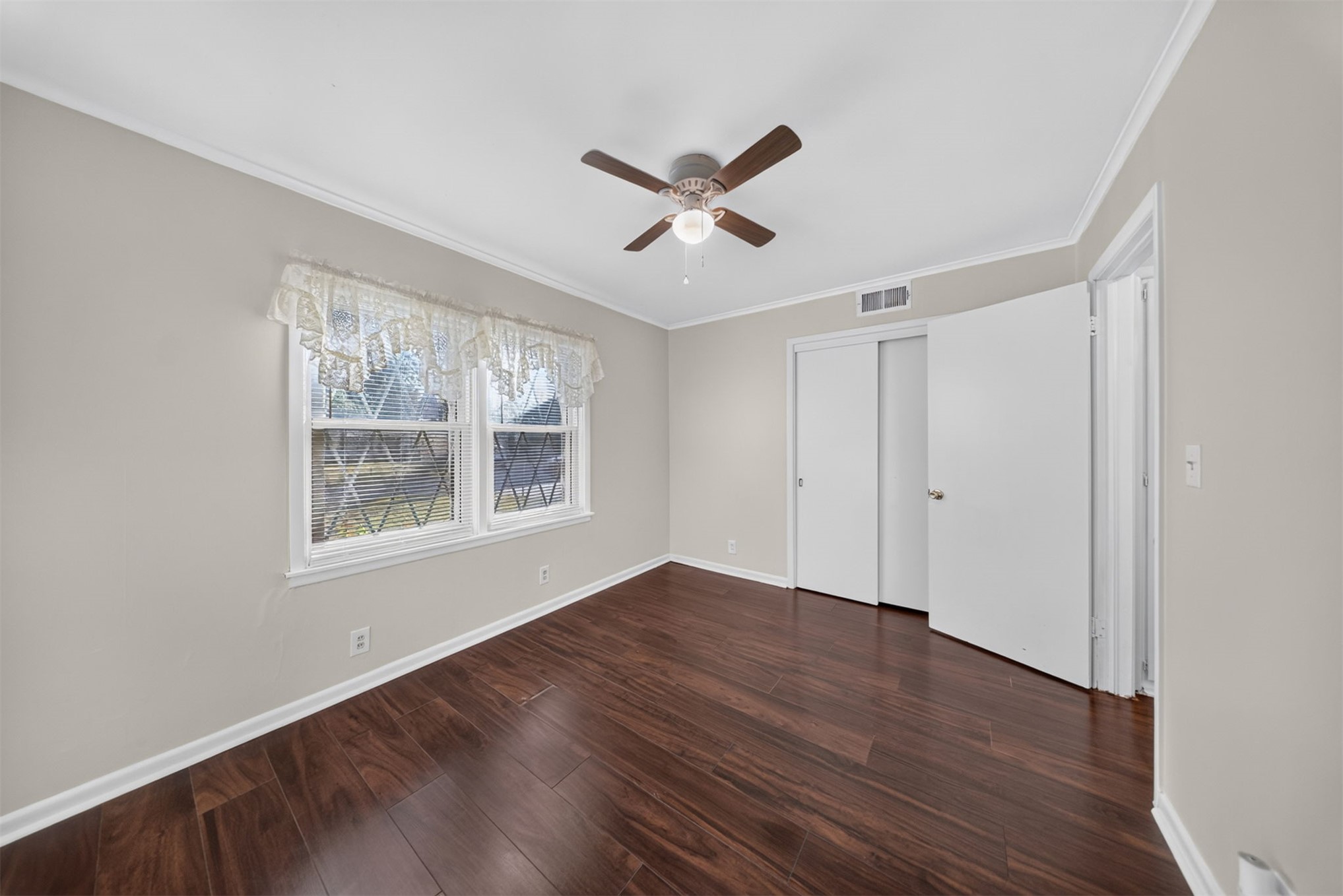 9517 E Newton Place Property Photo 16