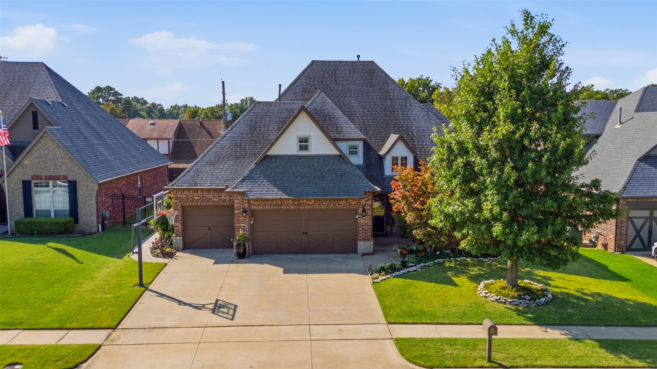 3405 W Nashville Street Property Photo 2